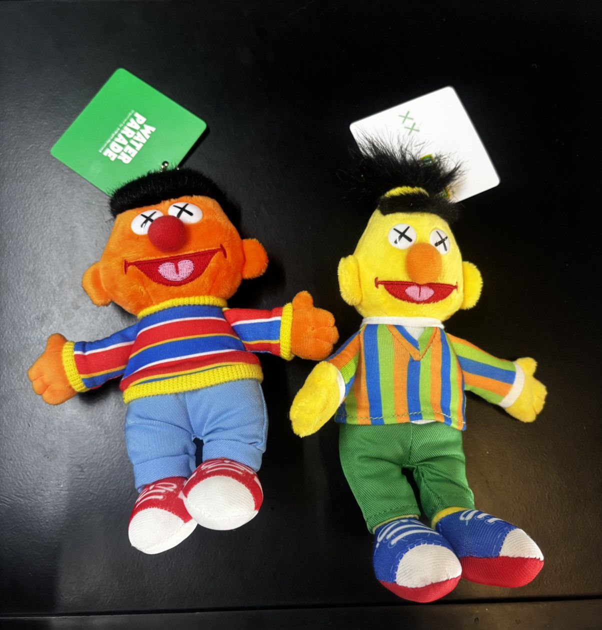 Kaws Kaws x Sesame Street Keychain Bert & Ernie Water Parade Size ONE SIZE - 1 Thumbnail