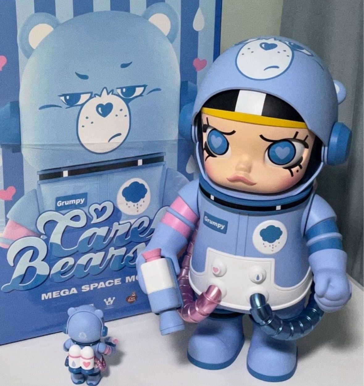 Other Space Molly 400% Size ONE SIZE - 1 Thumbnail