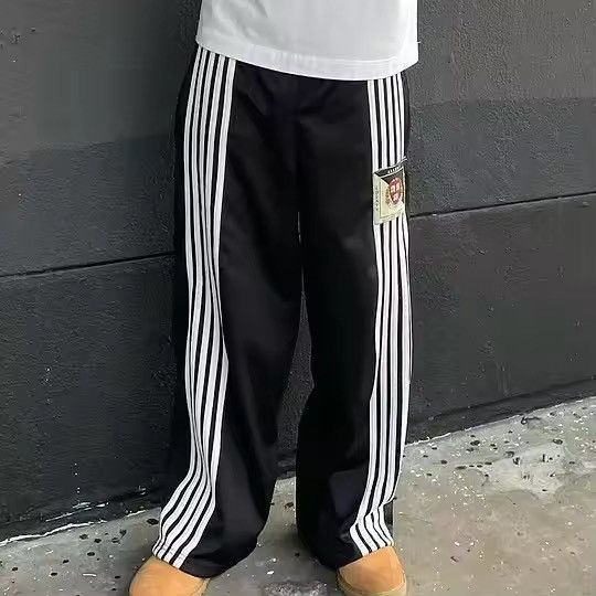 Japanese Brand Black Baggy Soccer Crest Track Pants Sweatpants Size US 32 / EU 48 - 3 Thumbnail