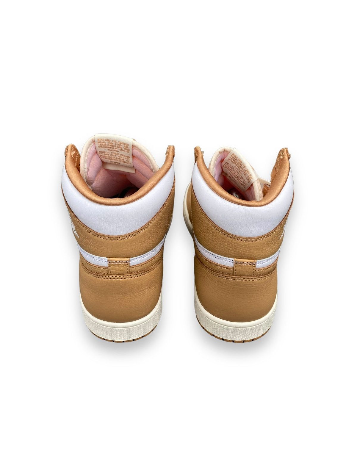 Jordan Brand × Nike Air Jordan 1 Retro high OG praline Size US 10 / EU 43 - 4 Thumbnail