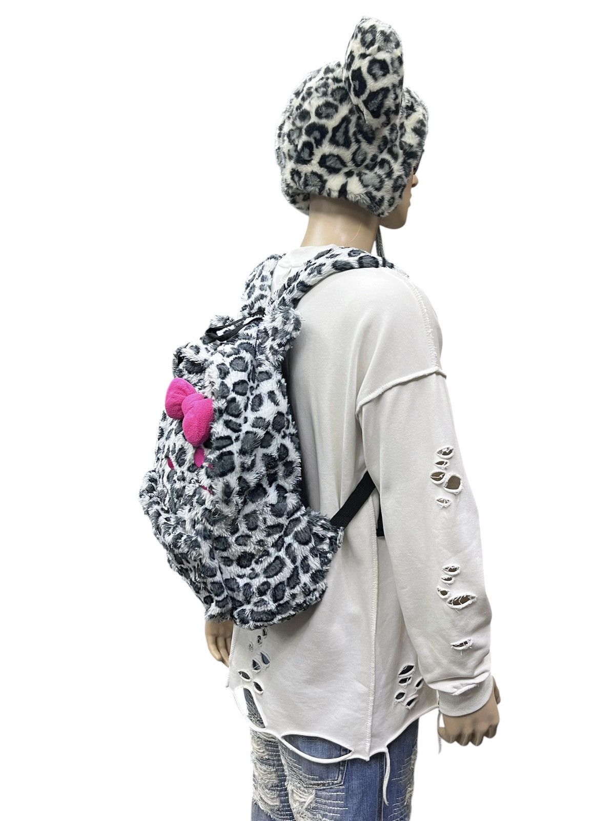 Cartoon Network Archive Hello Kitty Leopard Ears Furry Backpack Sanrio Rare Size ONE SIZE - 7 Thumbnail