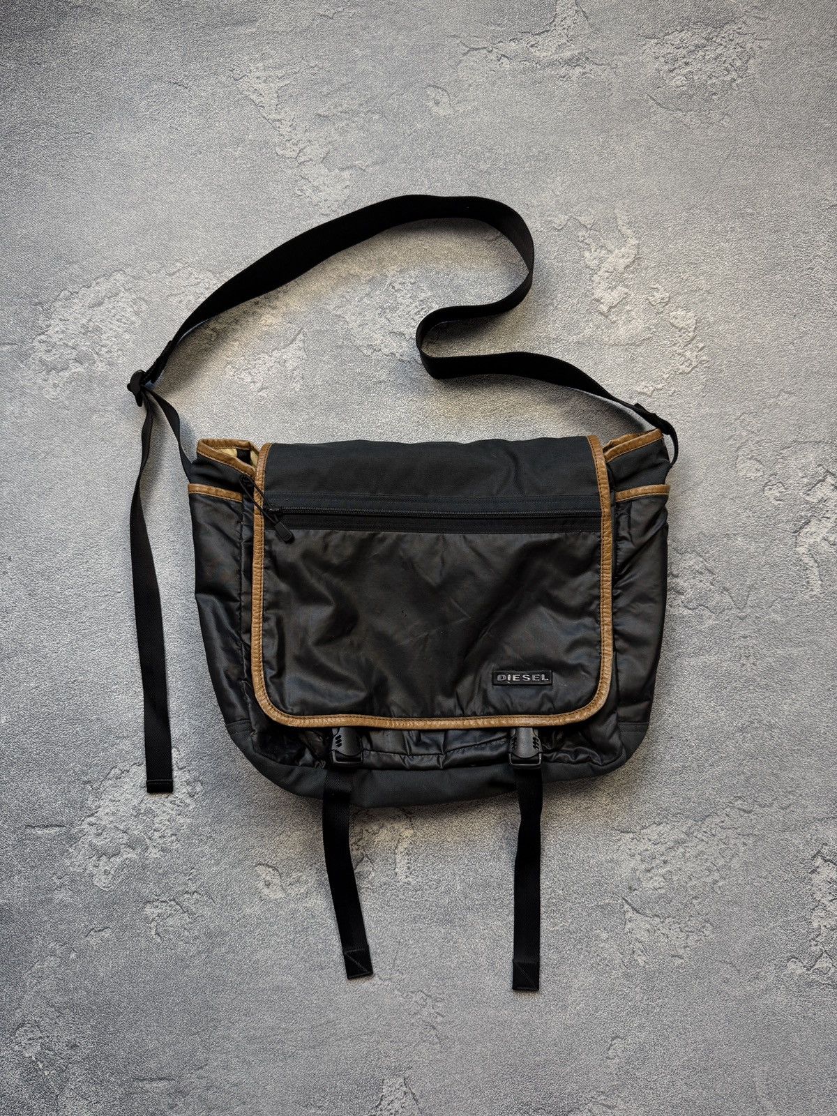 Diesel Vintage Diesel Bag Jeans Avant Garde Japanese Y2K Rare Size ONE SIZE - 1 Thumbnail