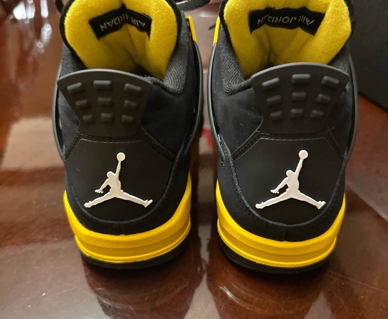Jordan Brand Jordan 4 yellow thunder Size US 8 / EU 41 - 15 Thumbnail