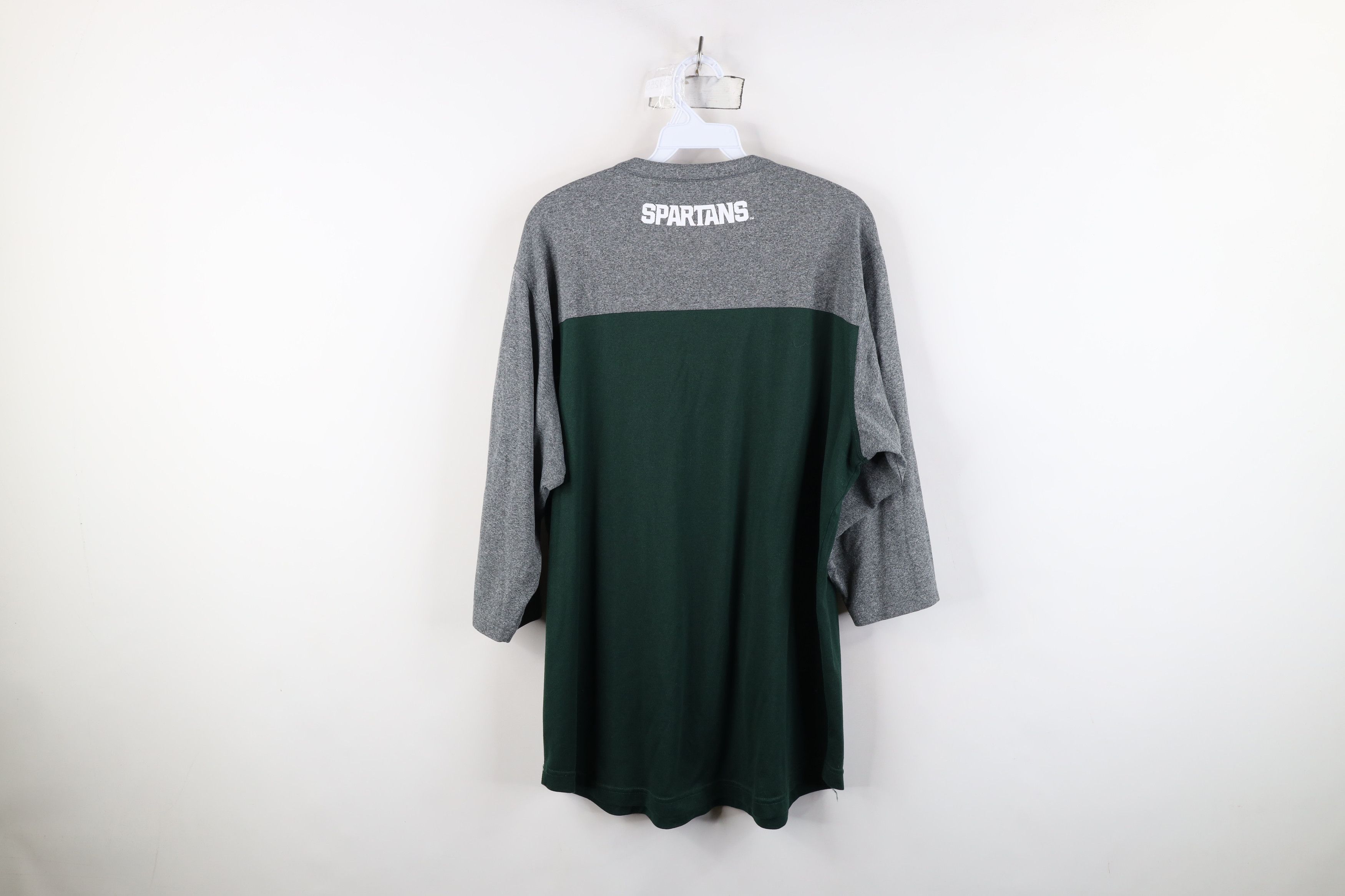 Nike Nike University 3/4 Sleeve Raglan Henley T-Shirt Green Size US XL / EU 56 / 4 - 12 Thumbnail