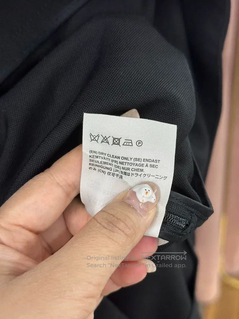 Acne Studios Acne Studios Black asymmetric button half skirt Size 42" / US 20 - 7 Thumbnail