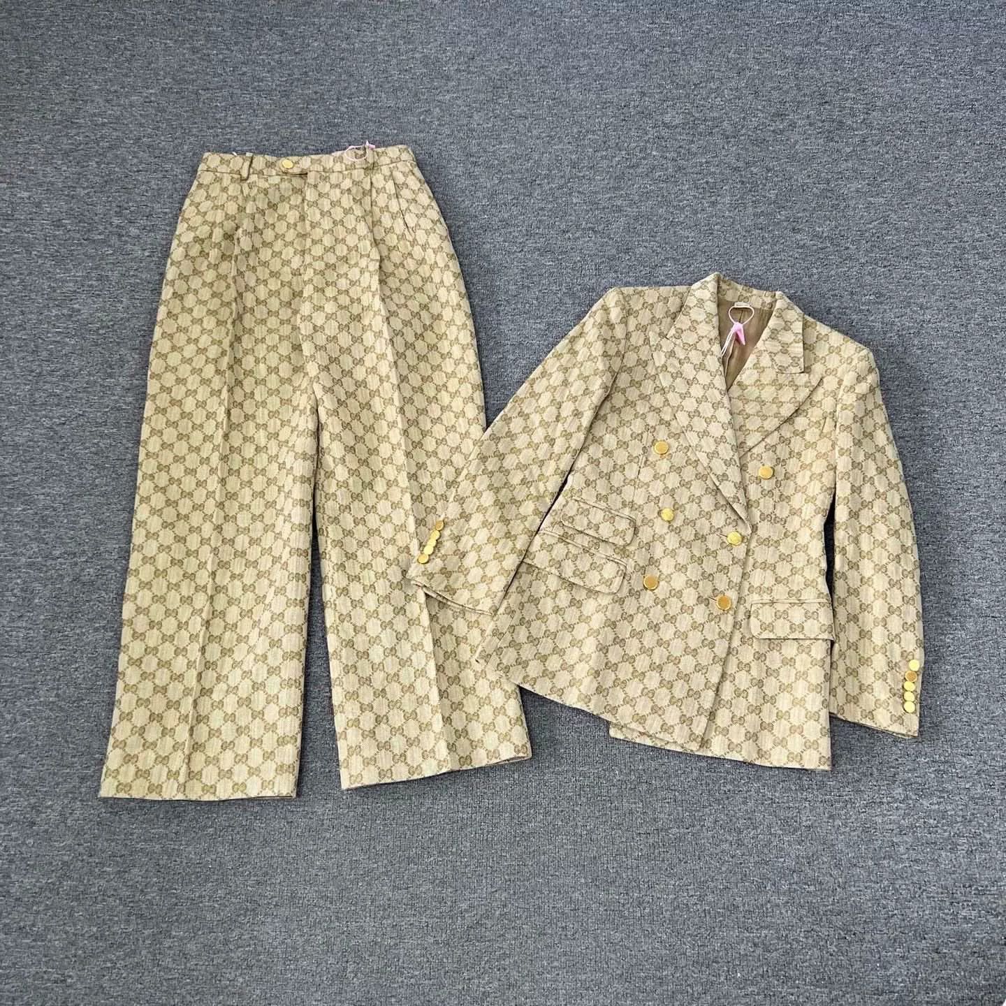 Gucci Gucci Double G Monogram Suit Set Size XS / US 0-2 / IT 36-38 - 1 Thumbnail