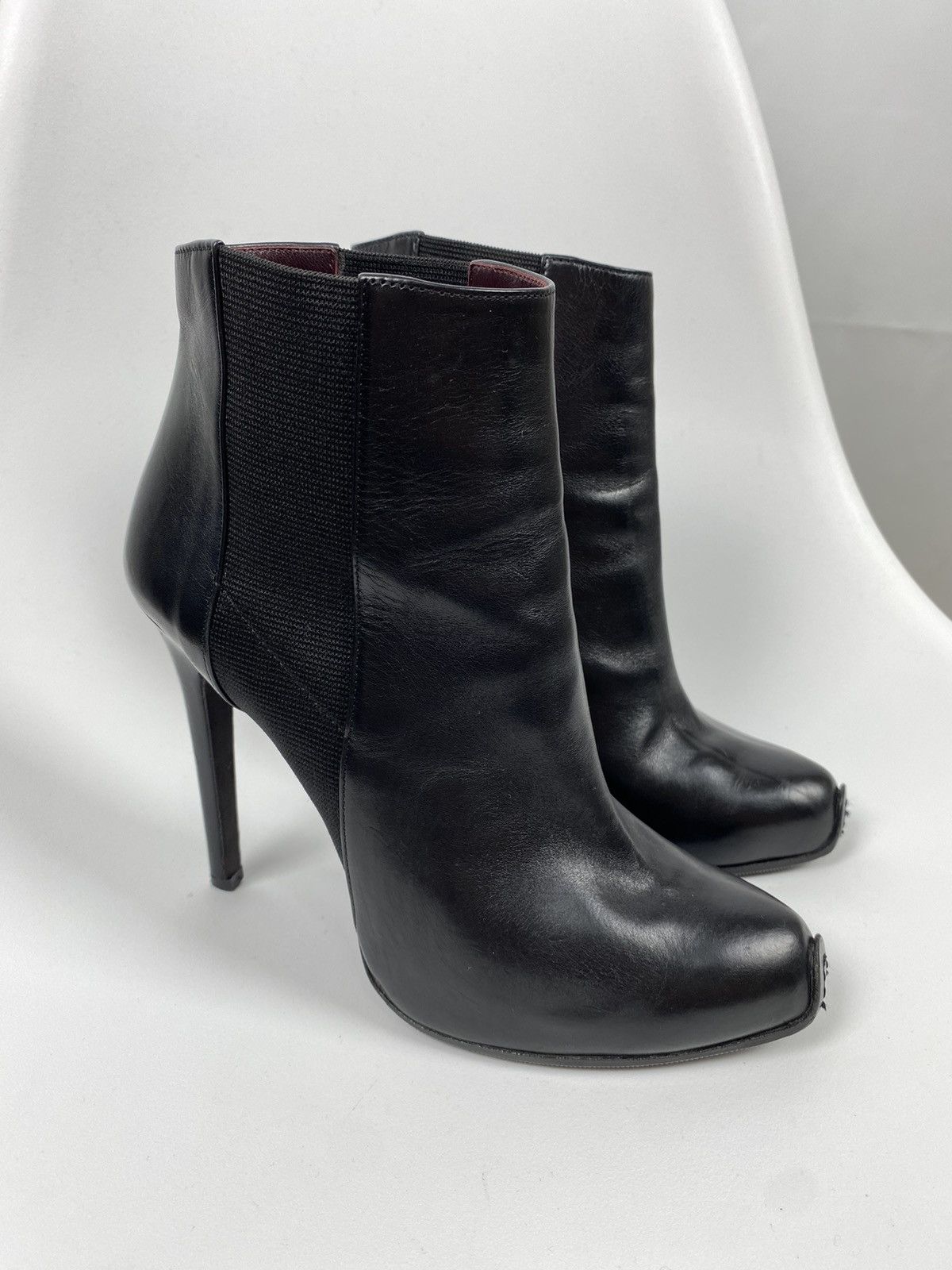 Giambattista Valli Giambattista Valli Ankle Boots Genuine Leather size 38 Size US 8 / IT 38 - 1 Thumbnail