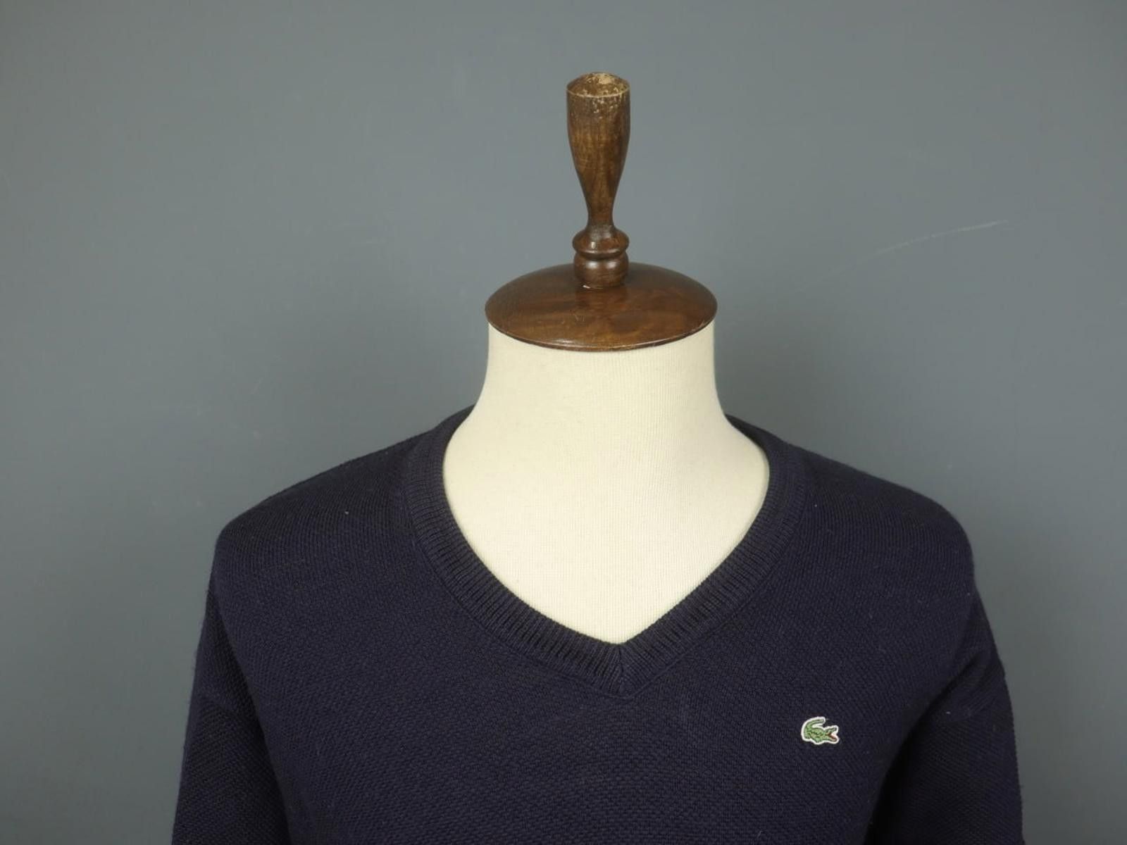 Lacoste Lacoste Navy Tight Knit V-Neck Pullover Sweater Size 7 Size US M / EU 48-50 / 2 - 3 Thumbnail