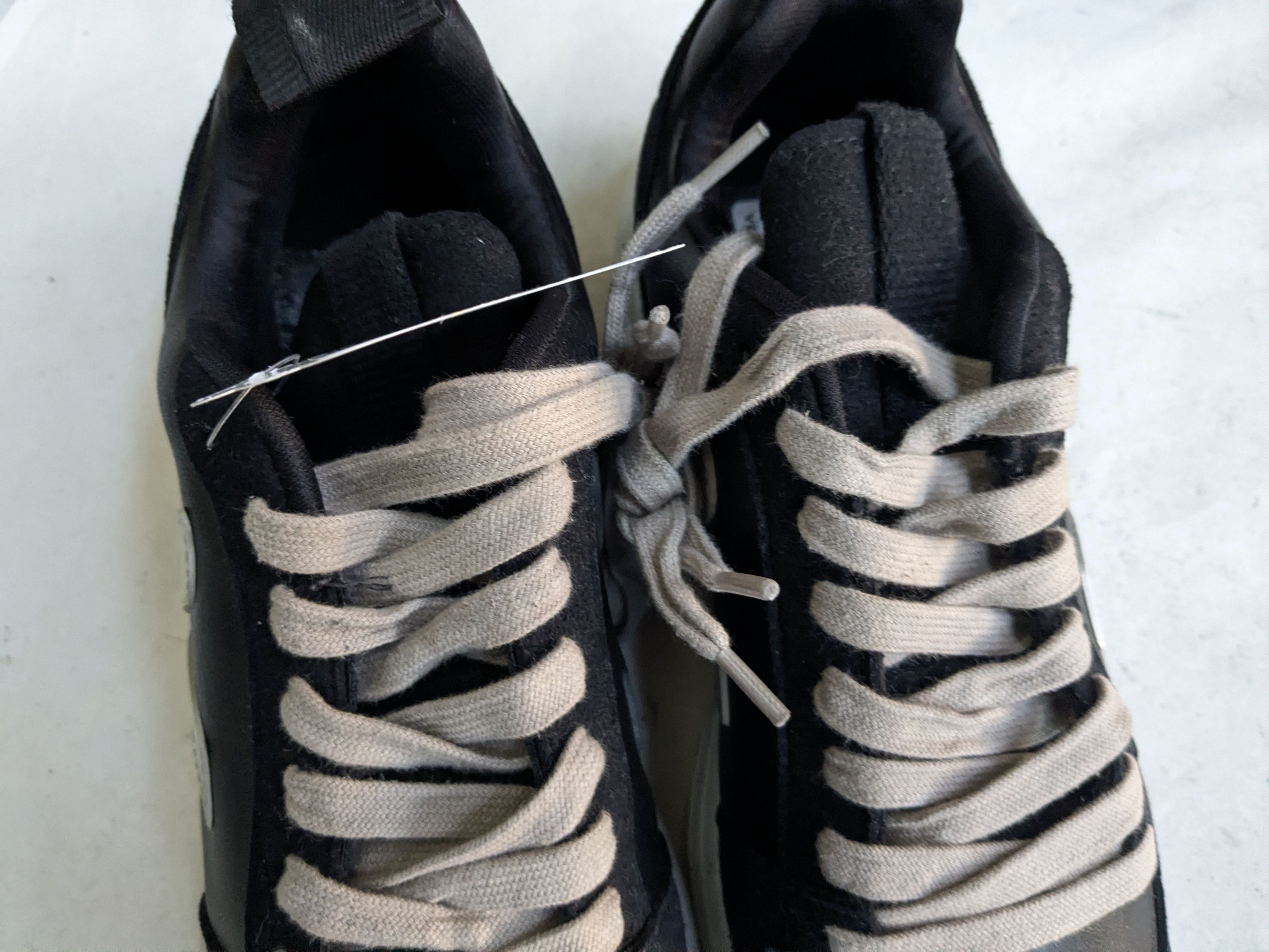 Rick Owens Rick Owens x Veja Hiking Sneakers Black 10 White Size US 10 / EU 43 - 2 Thumbnail