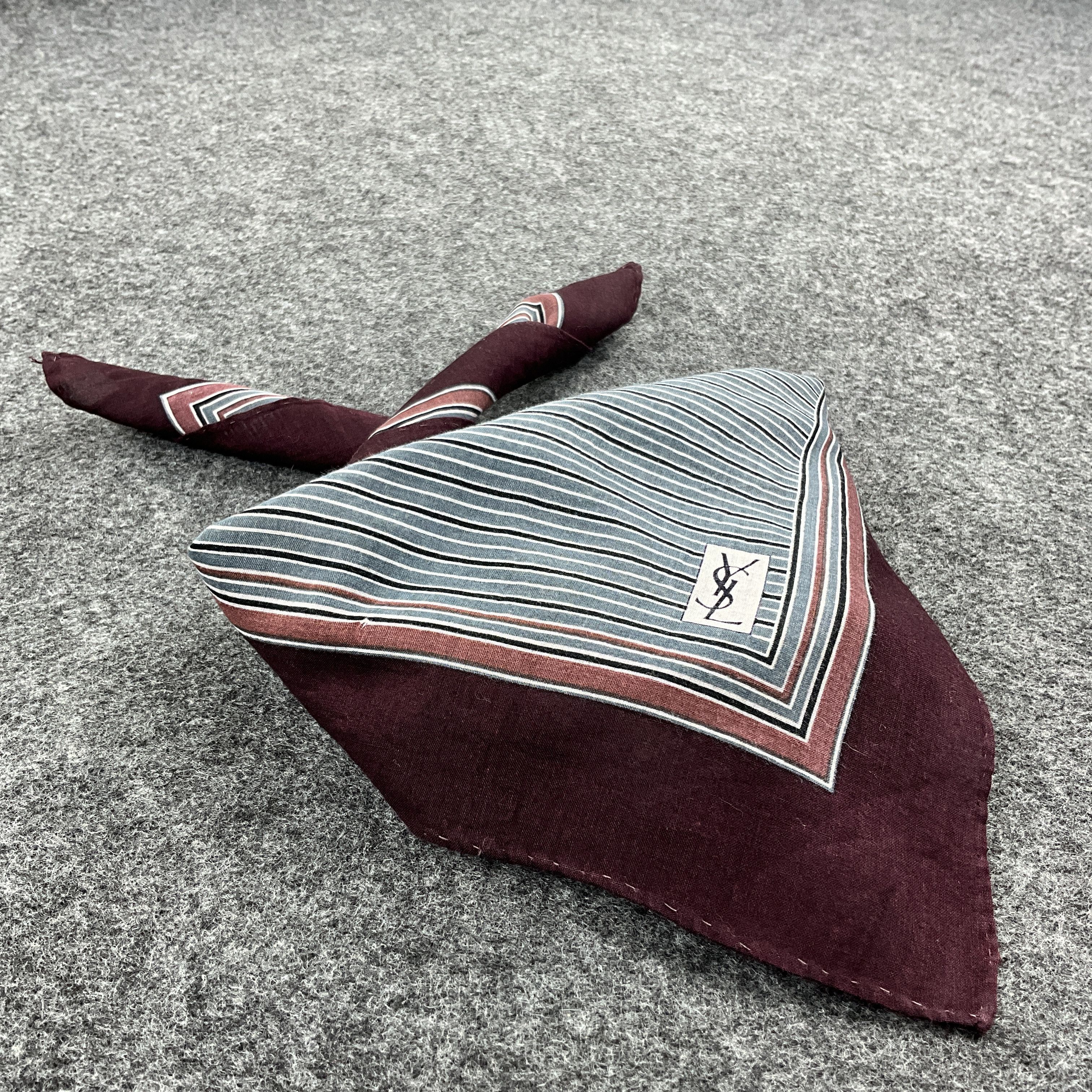Vintage Yves Saint Laurent Handkerchief / Bandana / Neckerchief B033 Size ONE SIZE - 4 Thumbnail