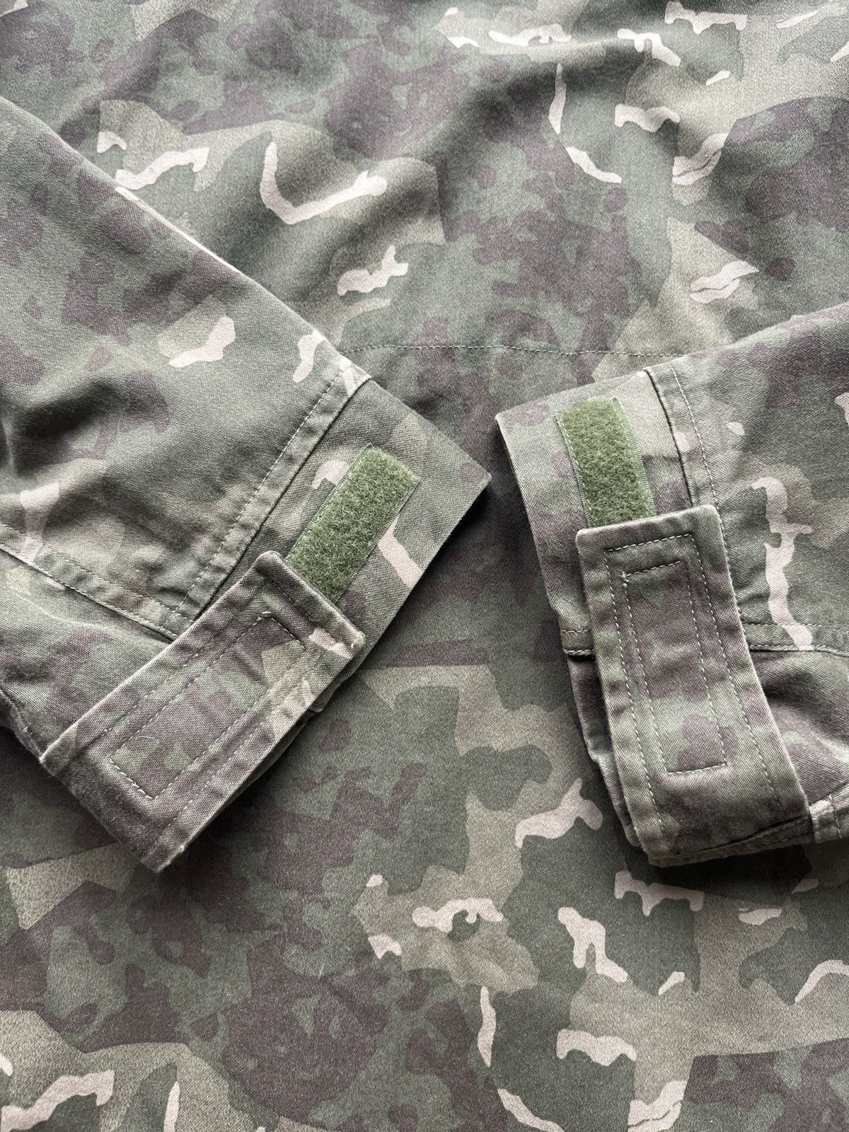 A.P.C. Camo Raglan Parka Size US L / EU 52-54 / 3 - 7 Thumbnail