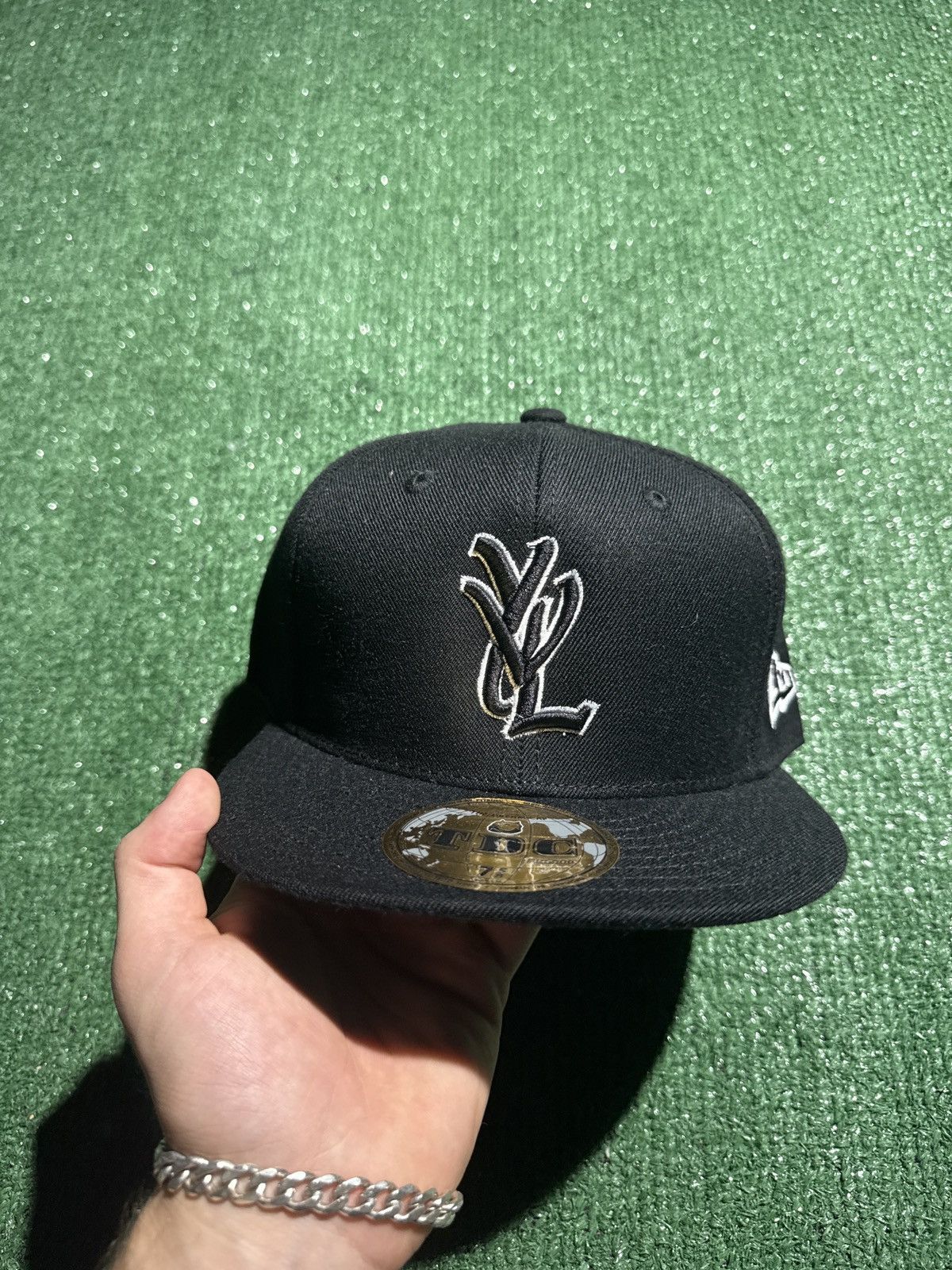 yvlブラック ベースボールキャップ 7 1/4 Playboi Carti