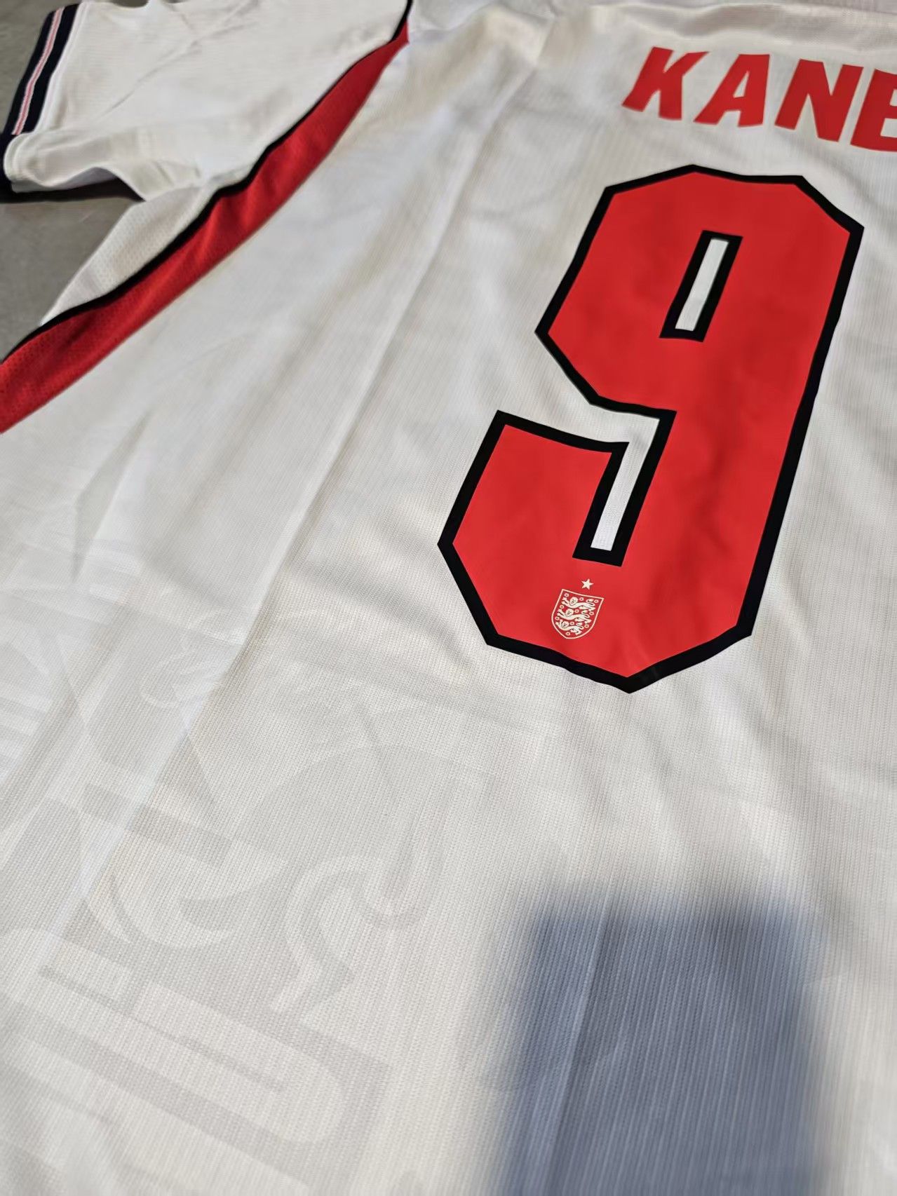 Other 2026 World Cup England 9 Harry Kane Jersey Size US M / EU 48-50 / 2 - 4 Thumbnail