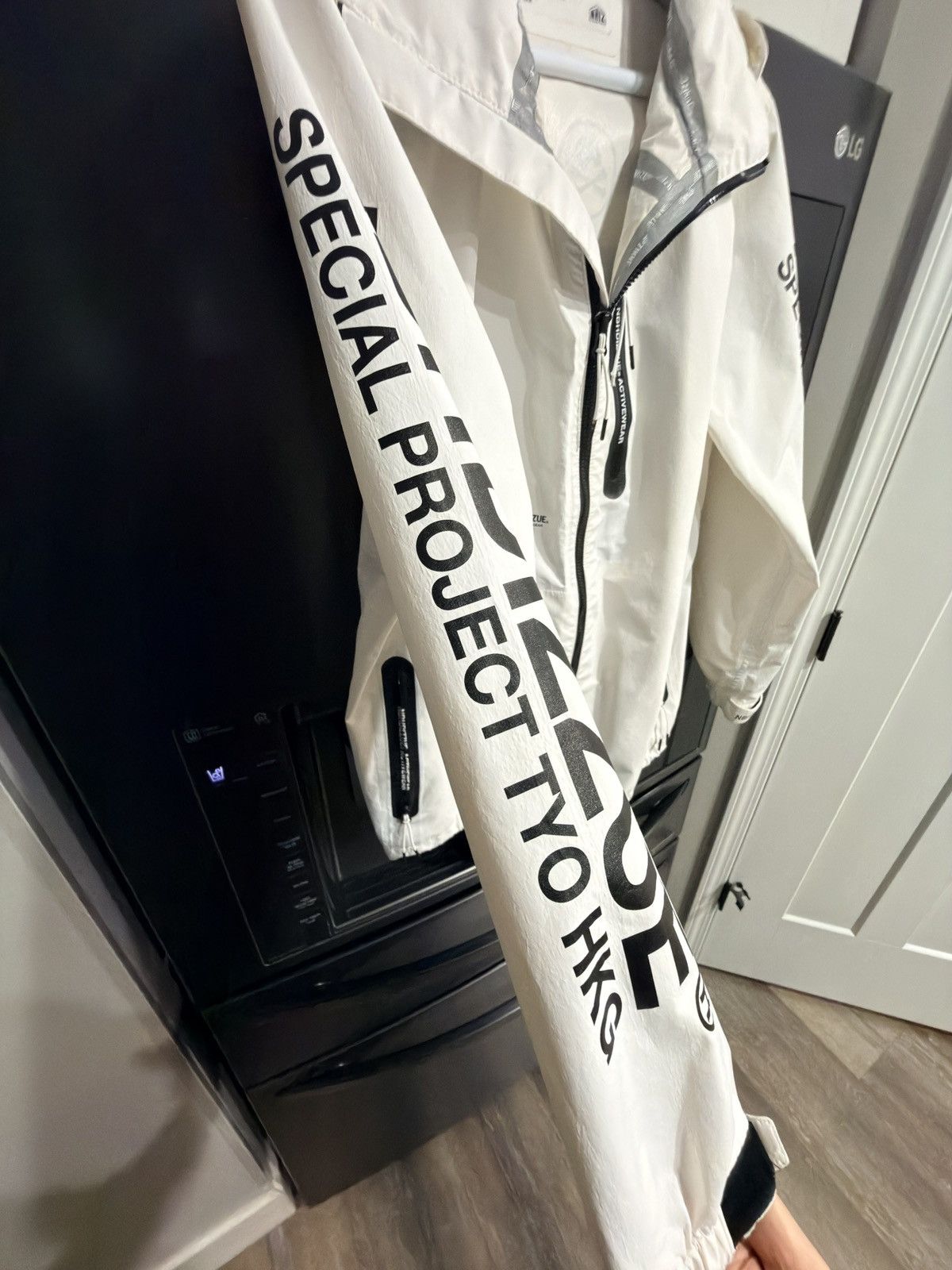 Neighborhood Neighborhood windbreaker Size US XL / EU 56 / 4 - 9 Thumbnail