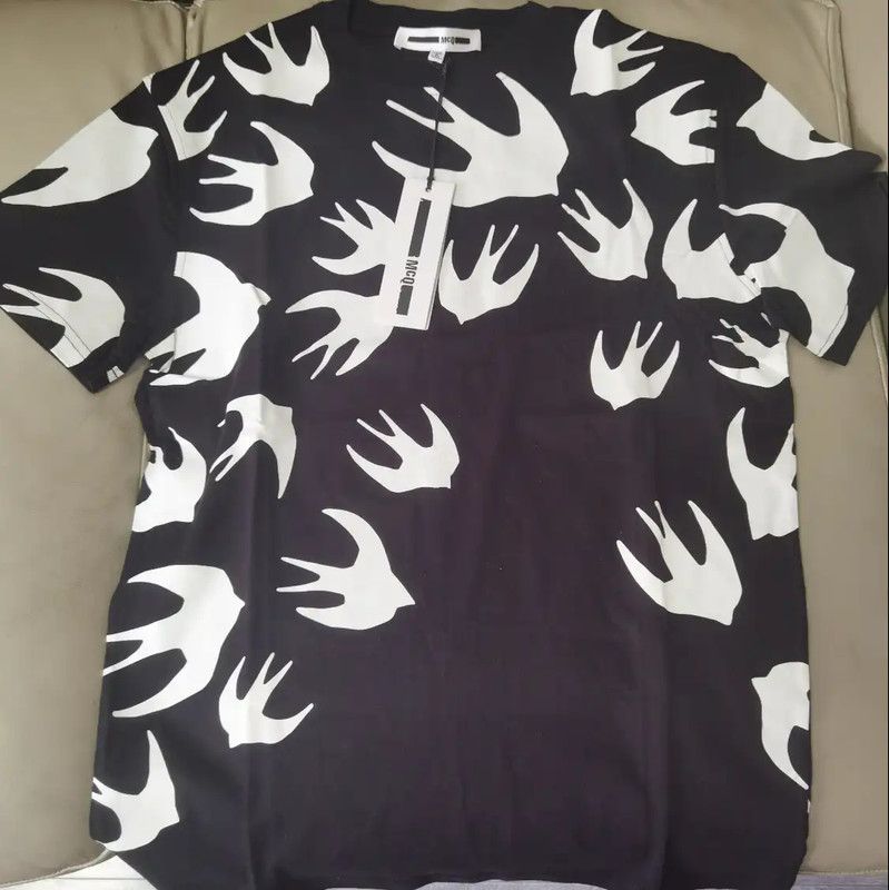 Alexander McQueen Alexander McQueen Black Cotton Swallow Top 0089 Size S / US 4 / IT 40 - 1 Thumbnail