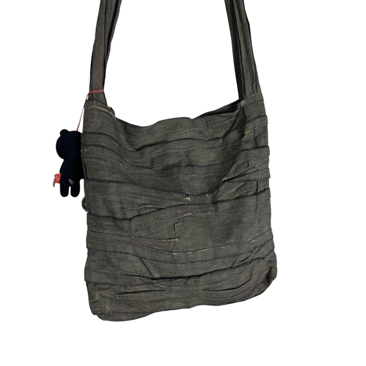 If Six Was Nine 🌟KAGURAYA X MAD PUNK CUSTOM SLING BAG Size ONE SIZE - 8 Thumbnail