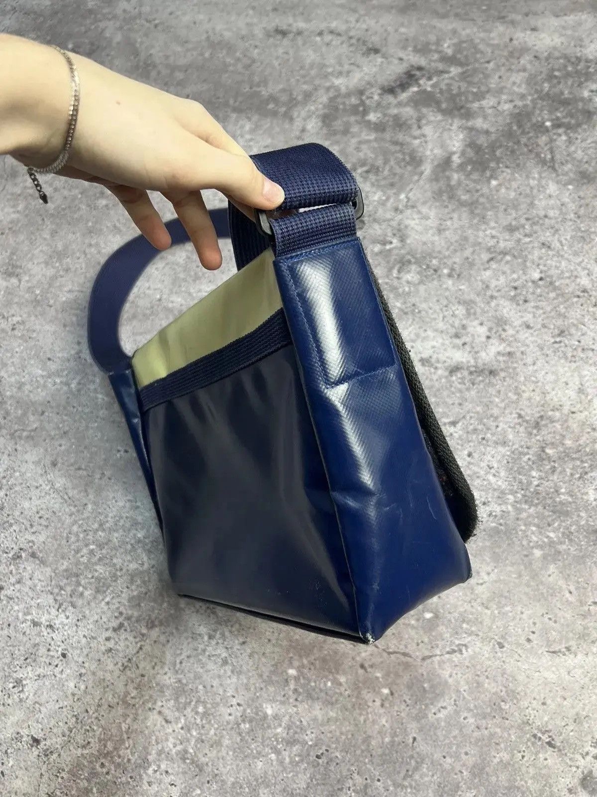 Freitag × Japanese Brand × Vintage ‼️FREITAG Messenger Backpack Recycling Bag Shopper Y2K bag Size ONE SIZE - 3 Thumbnail