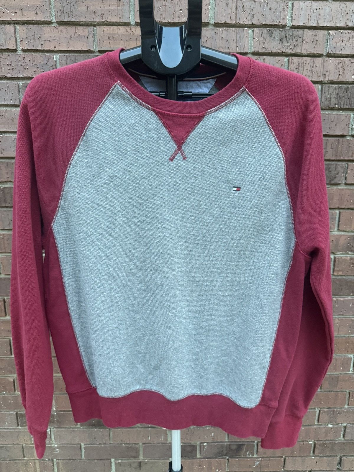 Tommy Hilfiger Tommy Hilfiger Mens Pull Over Sweater Sweatshirt Medium Gray Size US M / EU 48-50 / 2 - 6 Thumbnail