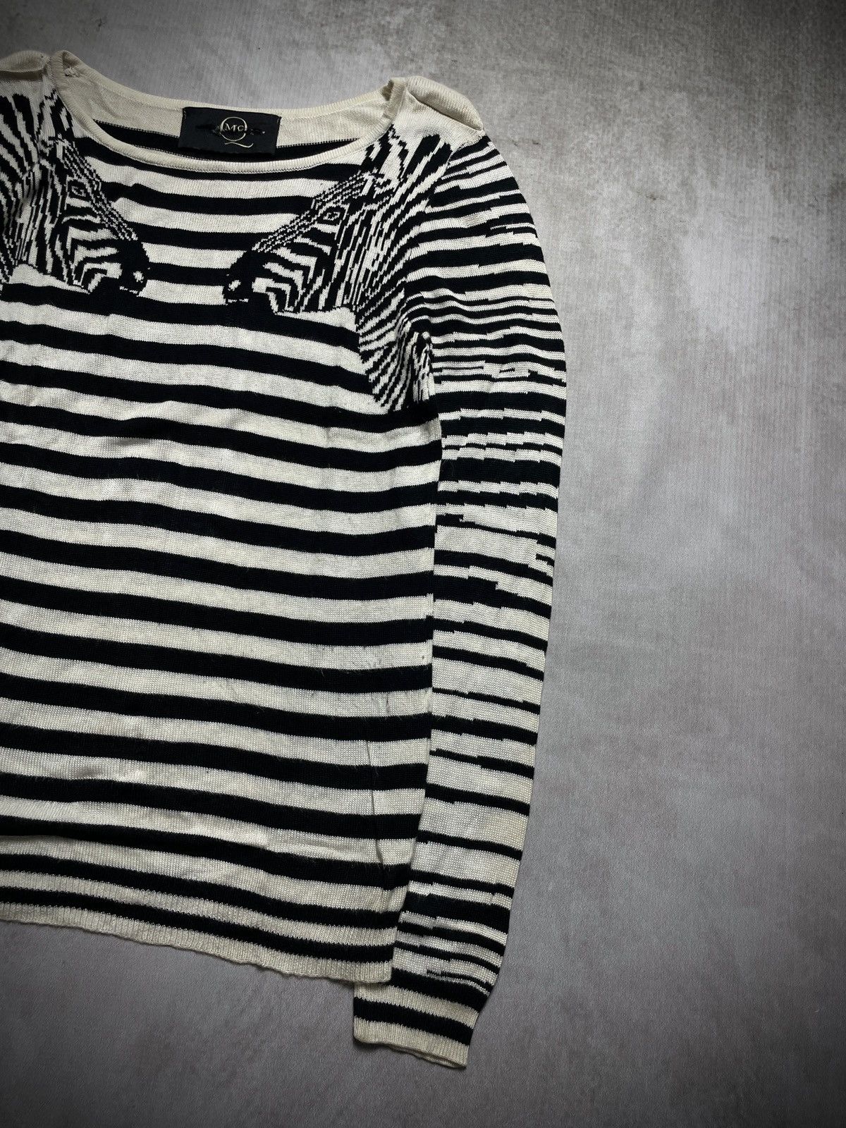 Alexander McQueen Alexander McQueen - Zebra Pattern Knit Size XS / US 0-2 / IT 36-38 - 3 Thumbnail