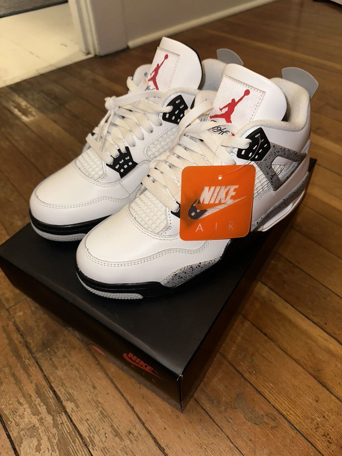 Jordan Brand Jordan retro 4 White Cement Size US 8 / EU 41 - 2 Thumbnail