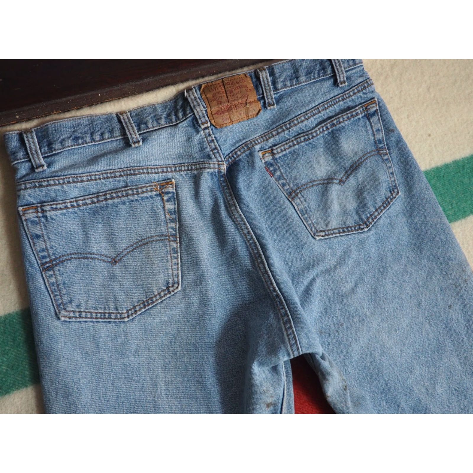 Levi's VINTAGE Levi's 501 USA Denim Jeans Pants 39x29 Blue Grunge Distressed 1990s Mens Size US 39 - 3 Thumbnail