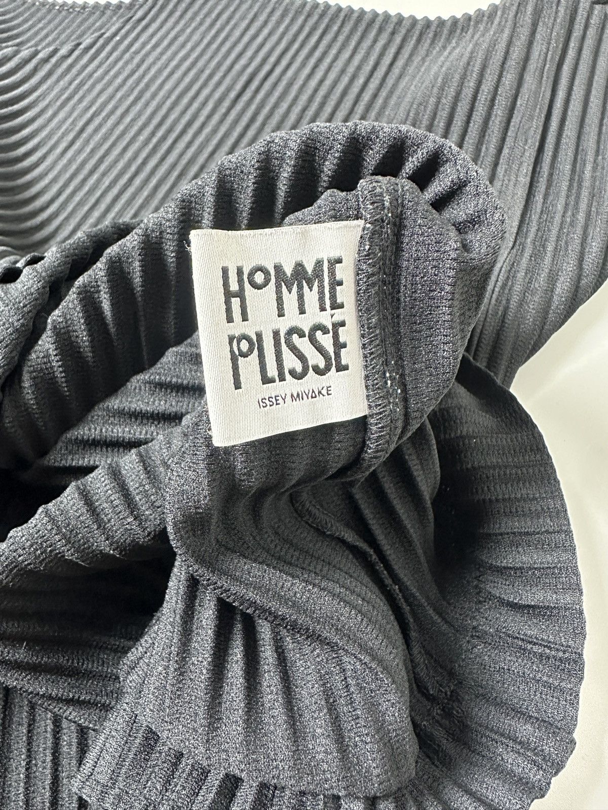 Homme Plisse Issey Miyake Homme plisse/Issey Miyake — Oversized Pleated Shirt Size US M / EU 48-50 / 2 - 6 Thumbnail