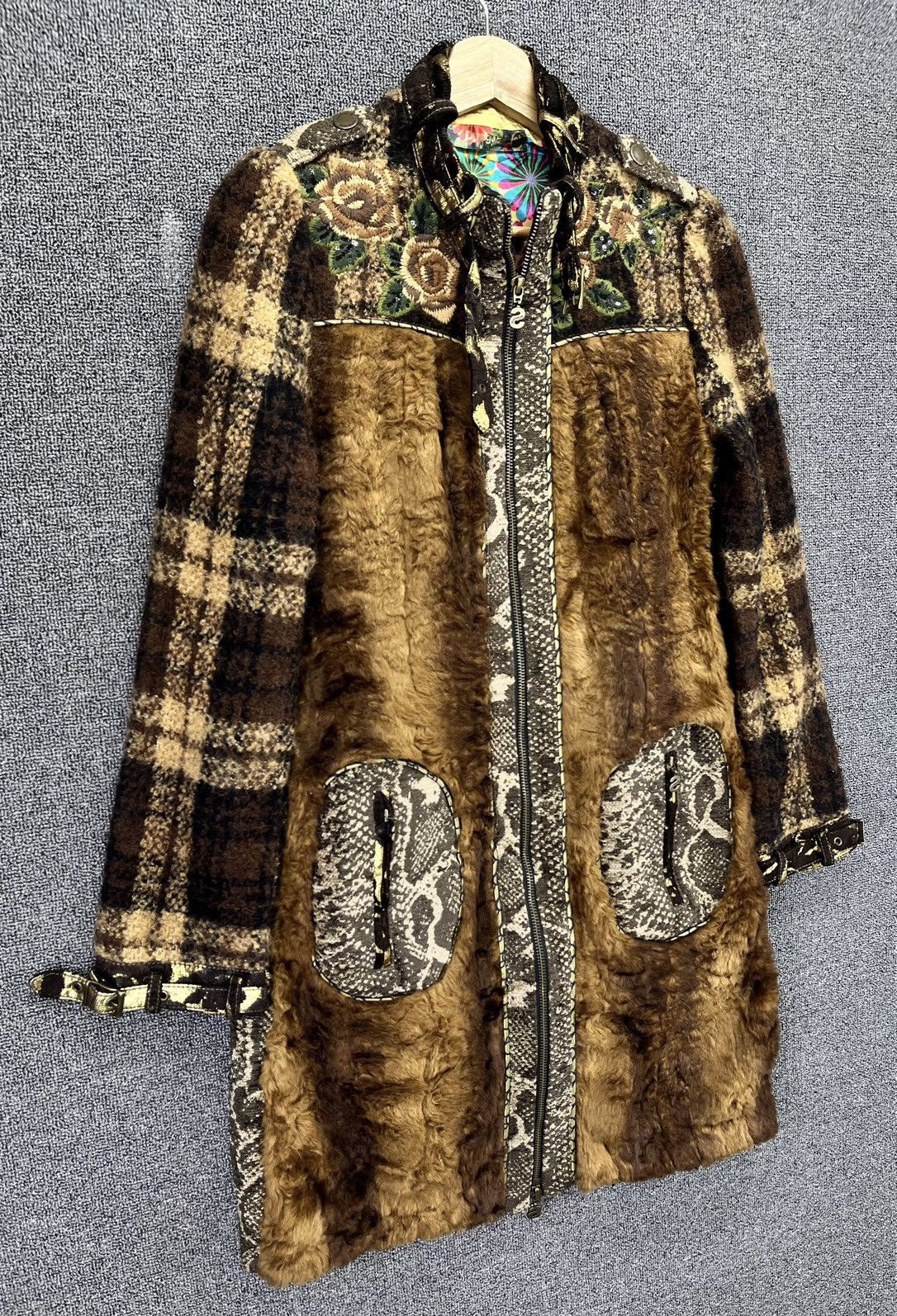 Desigual Vintage Desigual Cobra Wool Long Jacket Size XS / US 0-2 / IT 36-38 - 2 Thumbnail