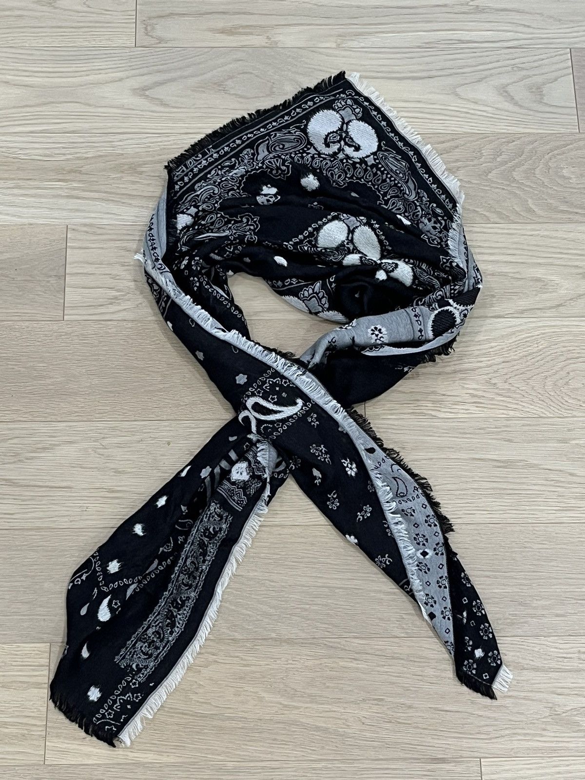 John Varvatos Double Sided Jacquard Paisley Scarf Size ONE SIZE - 6 Thumbnail