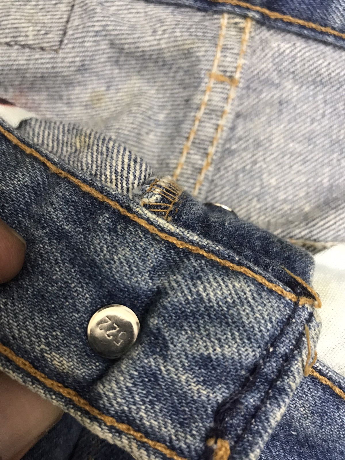 Levi's × Vintage 💥90s Style💥Vintage Levis 501 Rgular Medium Wash Denim F183 Size US 30 / EU 46 - 19 Thumbnail