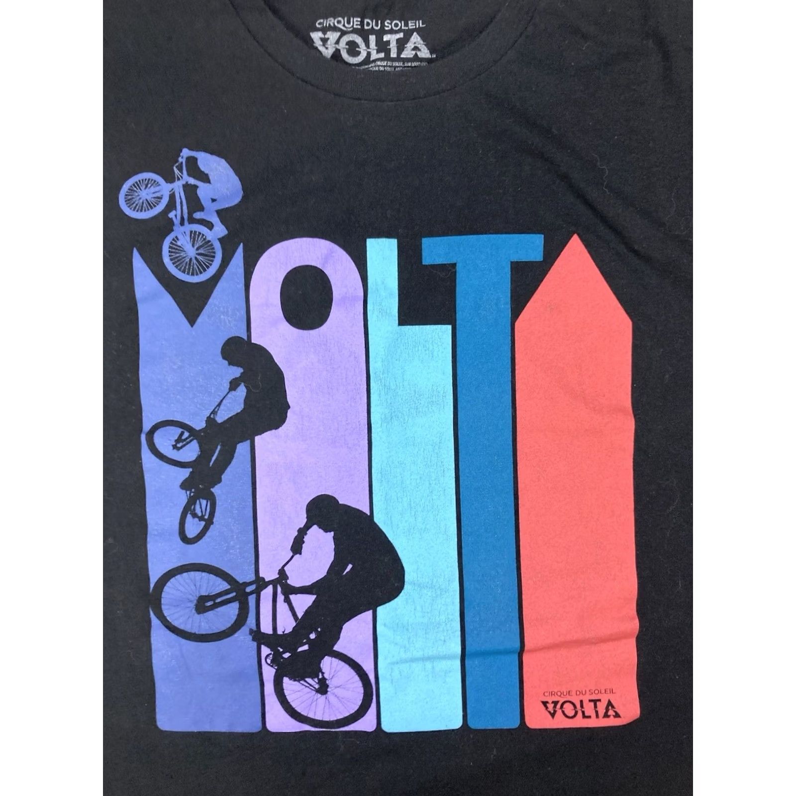 Vintage VINTAGE Cirque du Soleil Volta Graphic T-shirt Men Medium Black Short Sleeve Size US M / EU 48-50 / 2 - 2 Thumbnail