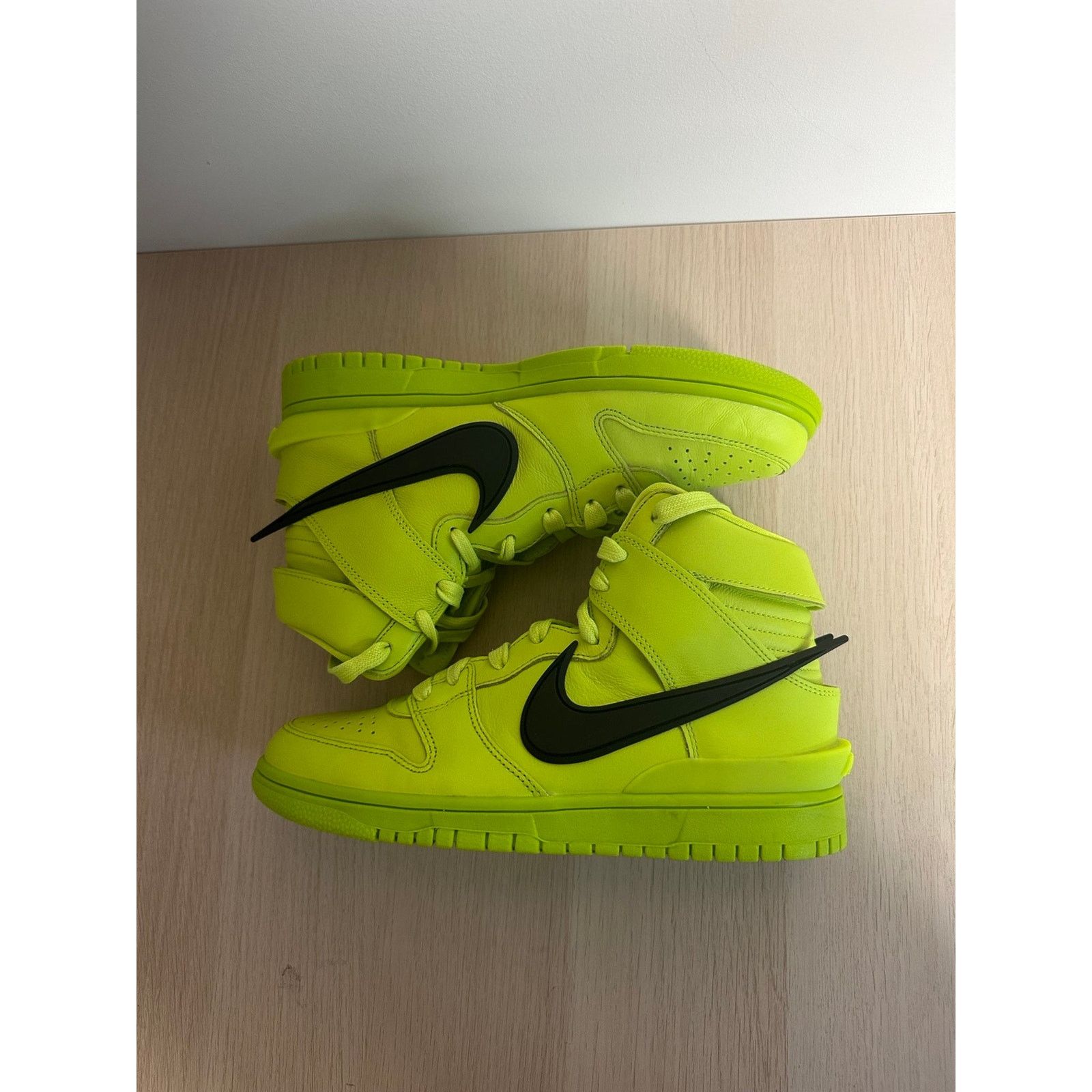 Nike Nike x AMBUSH Dunk High Flash Lime Size 9W - LIKE NEW Size US 9 / IT 39 - 5 Thumbnail