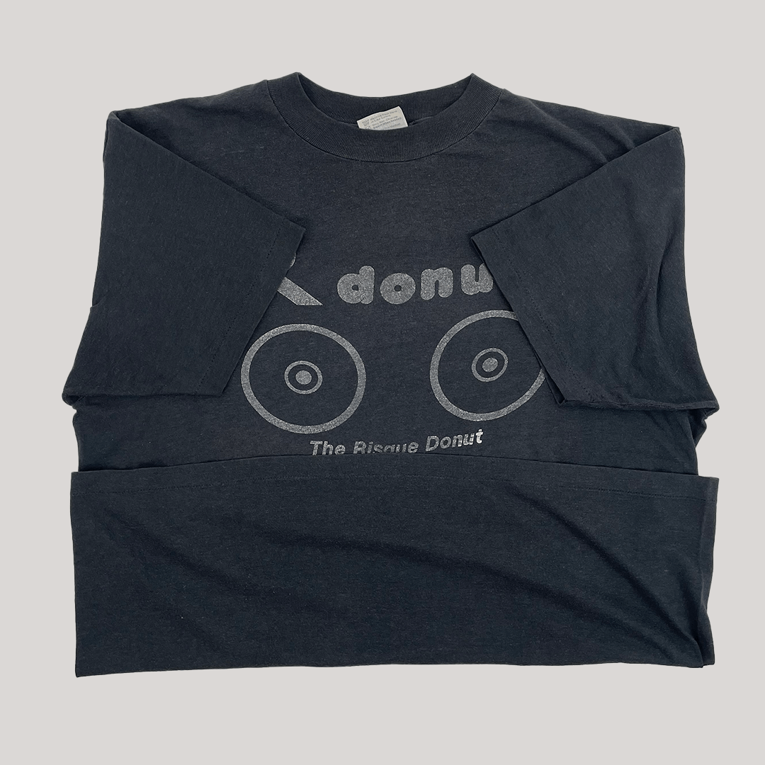 Hanes × Vintage Rare Vintage 80s The Risque Donut R Donuts Tee Size US L / EU 52-54 / 3 - 5 Thumbnail