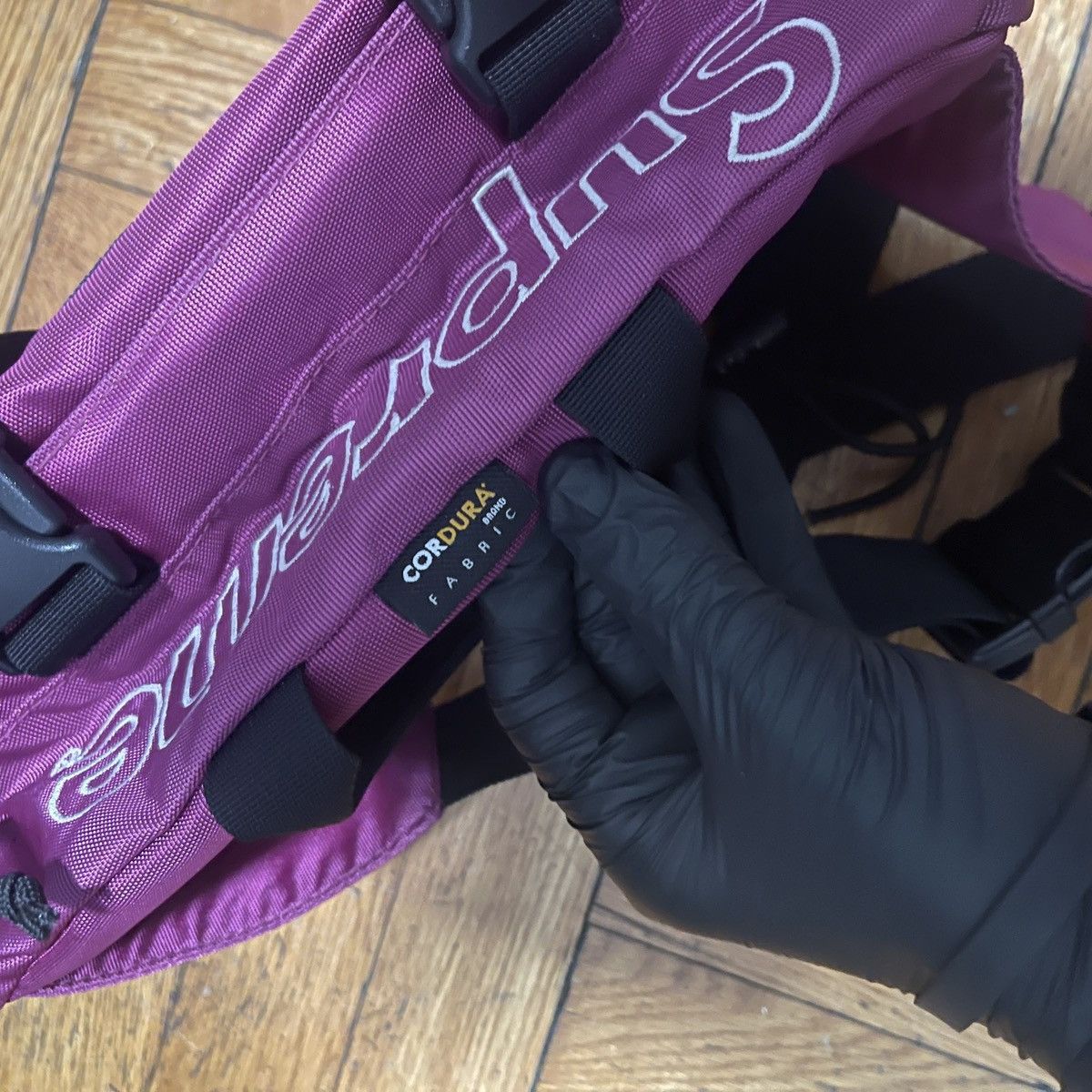 Supreme Supreme Pink Fanny Pack FW19 Size ONE SIZE - 3 Thumbnail