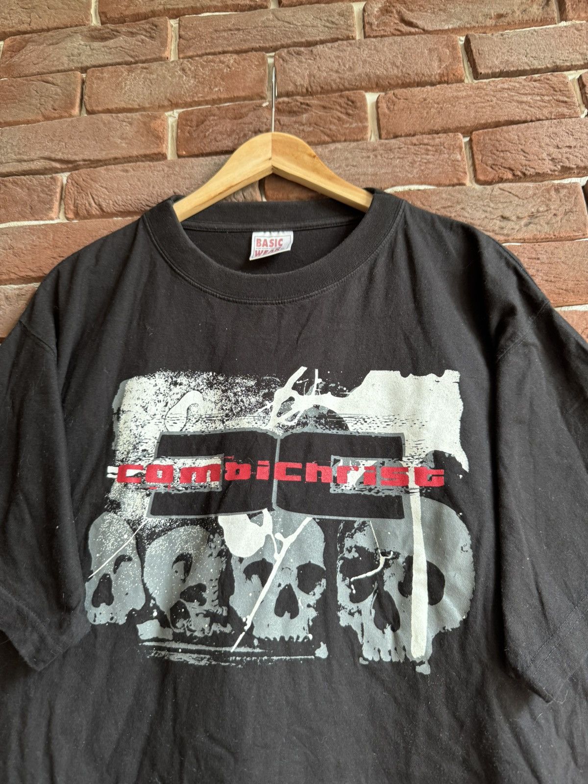 Band Tees Vintage 90s Combichrist Metal Tour Band Tee Grail Rare XL Size US XL / EU 56 / 4 - 3 Thumbnail