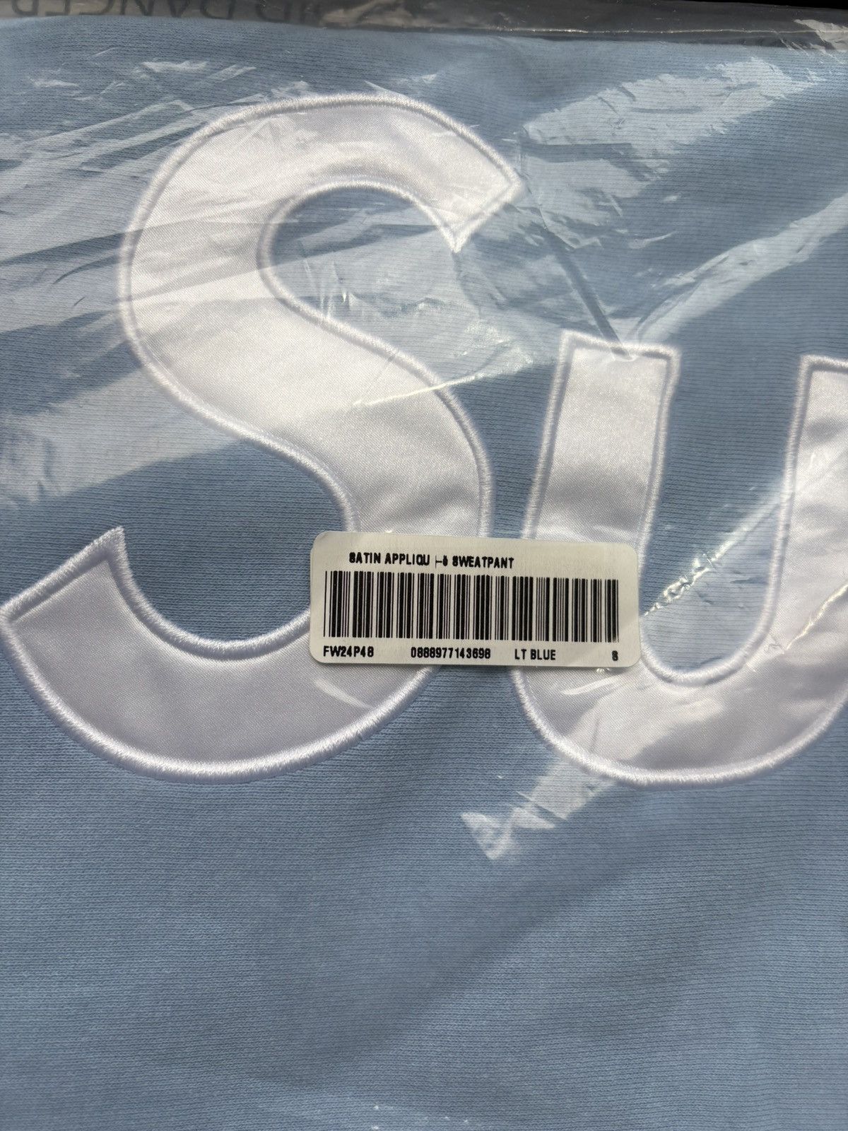 Supreme Supreme satin applique sweatpants Light Blue Small Size US 30 / EU 46 - 4 Thumbnail