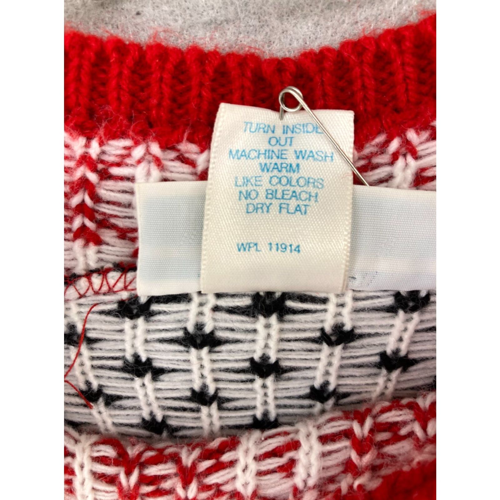 Vintage Vintage Sweetbriar Men's Christmas Sweater Medium Red Teddy Bears Pullover Holiday Winter Knit Glamour Geometric 90s Size US M / EU 48-50 / 2 - 4 Thumbnail