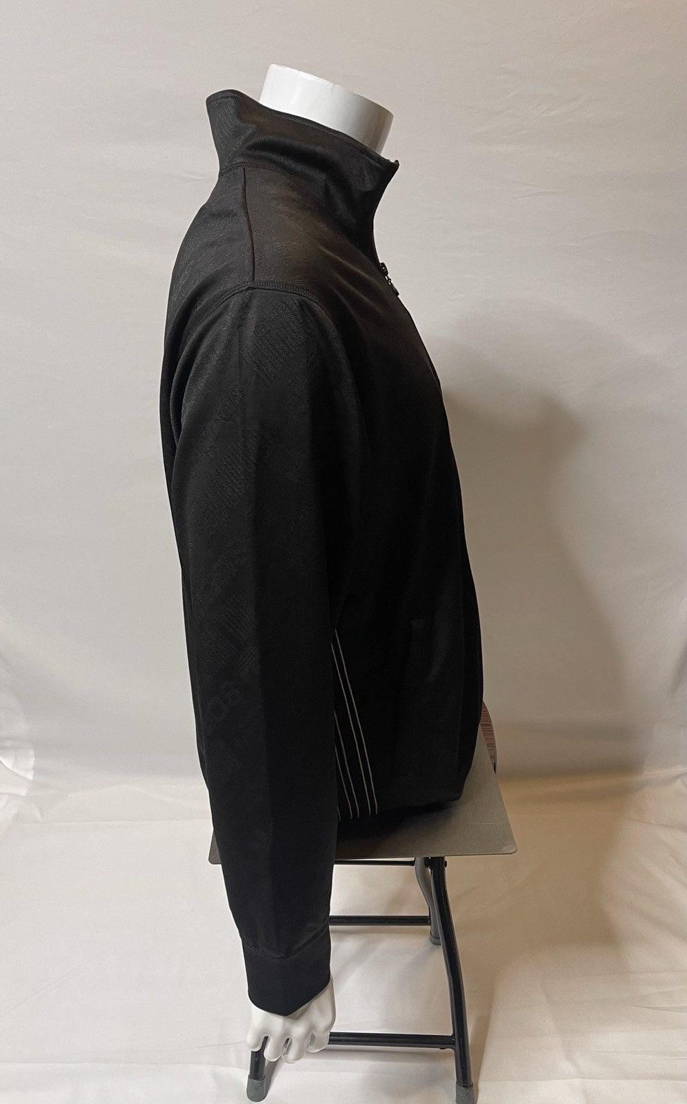 Adidas × Alexander Wang adidas Jacquard Track Jacket Alexander Wang undefeated nike Size US M / EU 48-50 / 2 - 7 Thumbnail