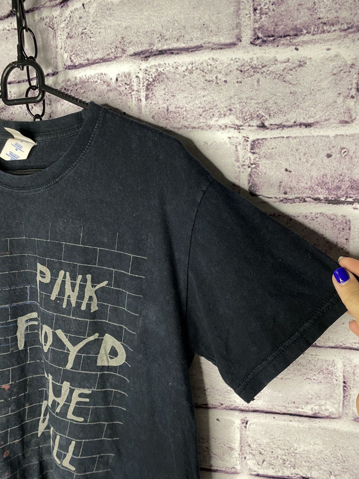Pink Floyd Men's Vintage T-Shirt Pink Floyd The Wall Print Tee Size US M / EU 48-50 / 2 - 7 Thumbnail