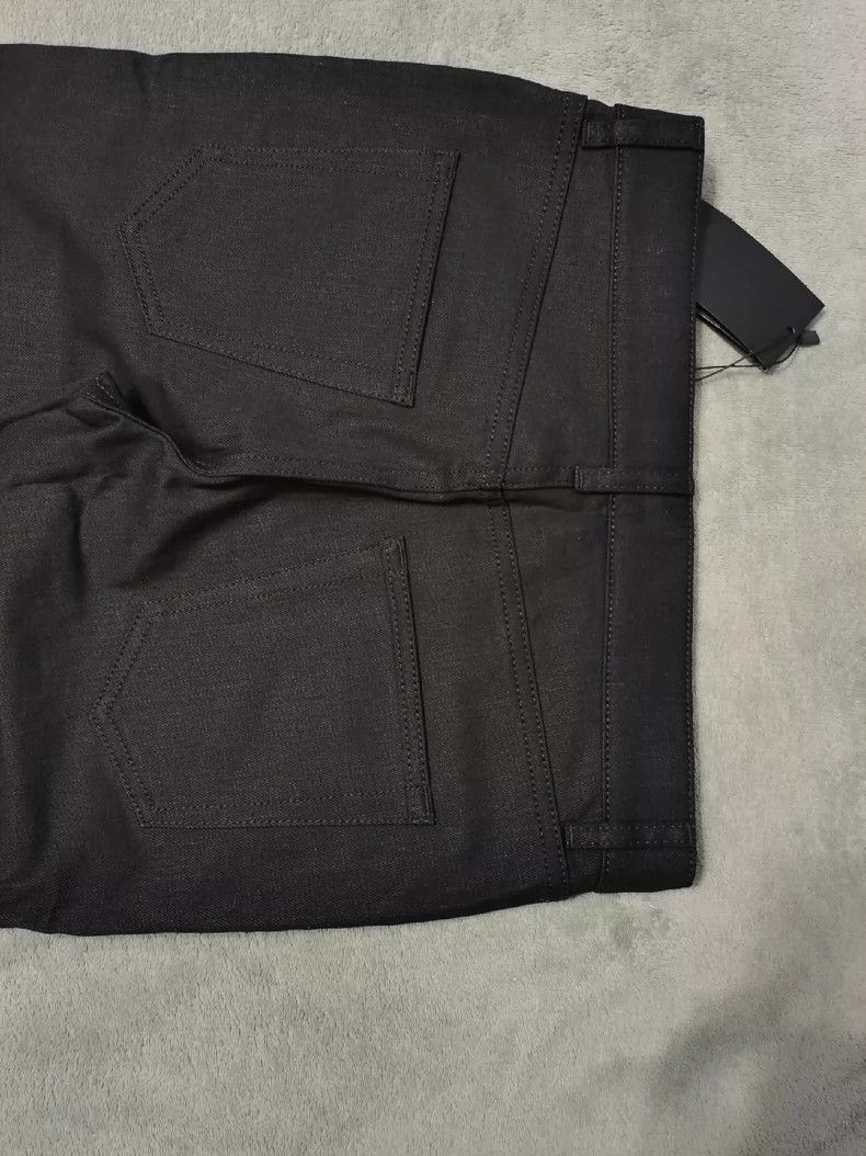Yves Saint Laurent saint laurentBlack Basic Classic Skinny Jean 2503-Nextarrow Size US 29 - 6 Thumbnail