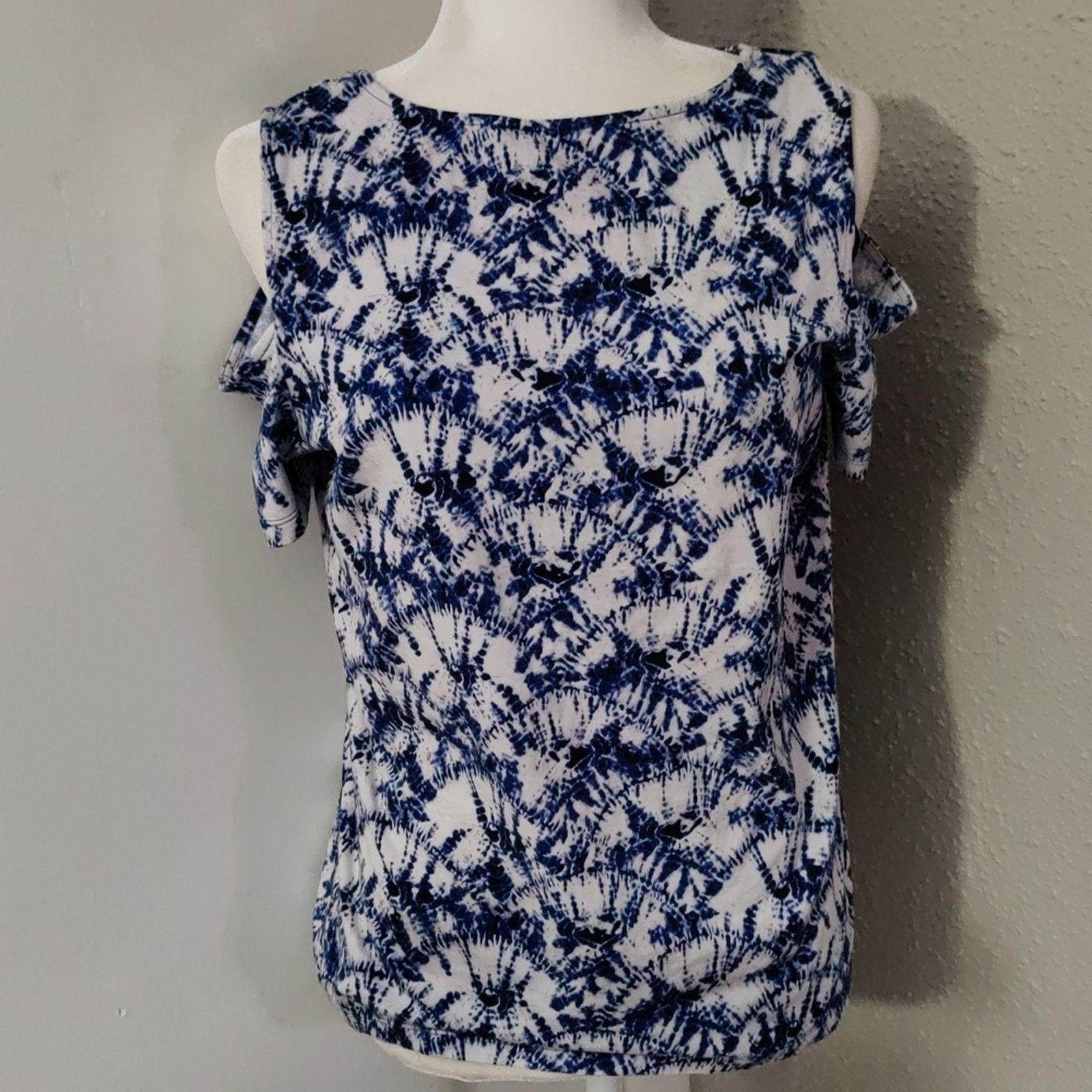 Michael Kors MICHAEL Michael Kors Midnight Blue Floral Short Sleeve L Size L / US 10 / IT 46 - 1 Thumbnail