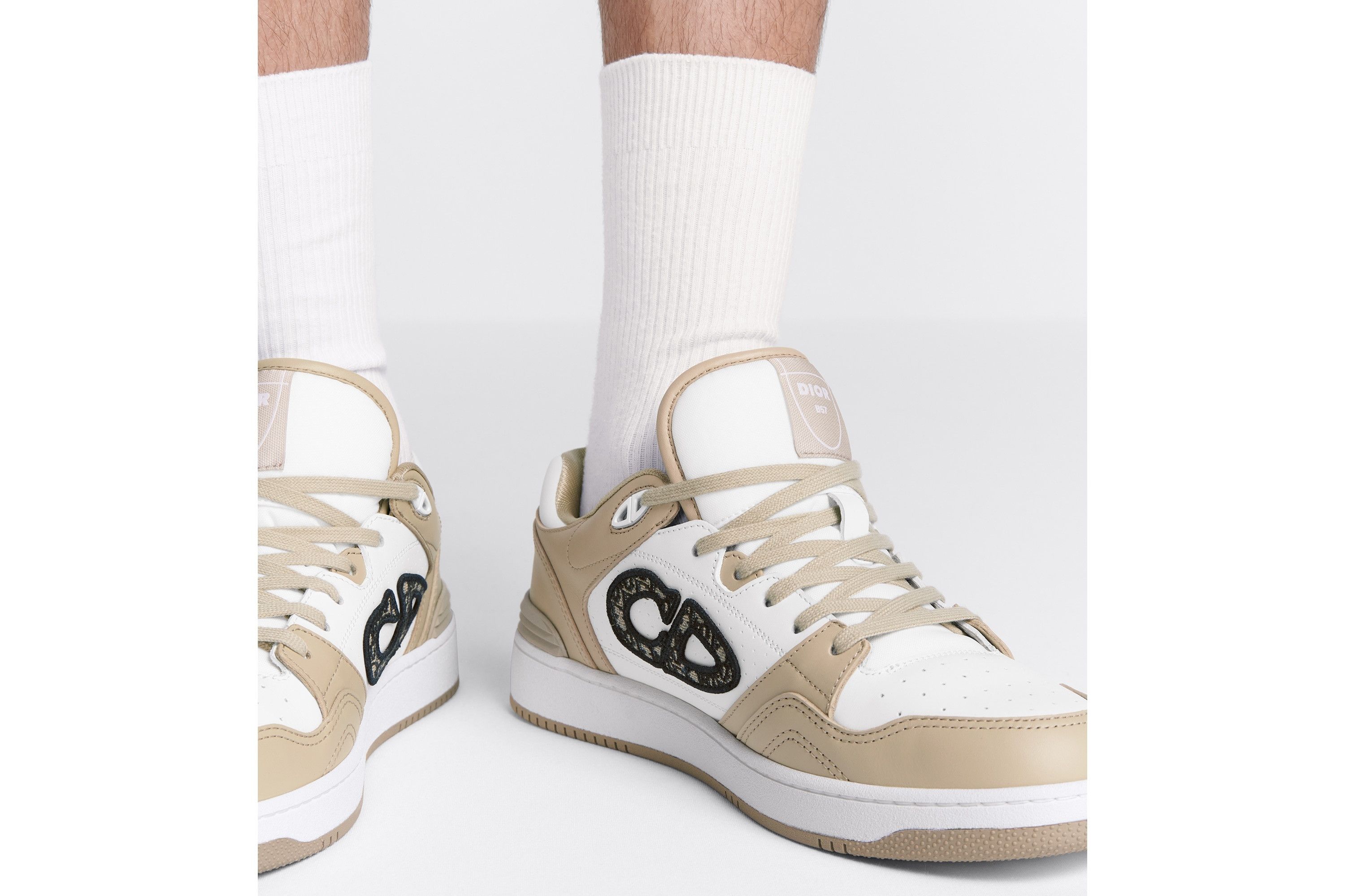 Dior o1w1db10625 Low-Top Sneakers in Beige/White Size US 11 / EU 44 - 3 Thumbnail