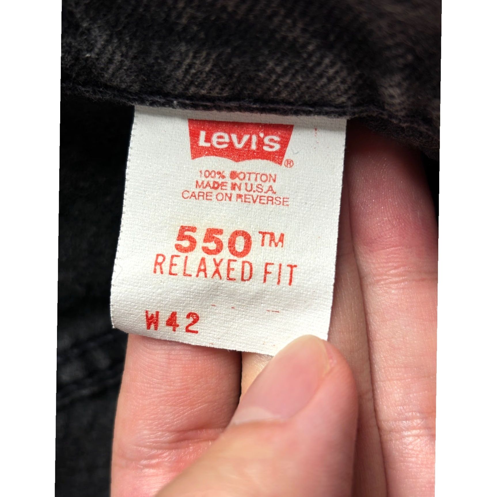 Levi's VINTAGE Levi's 550 Relaxed Fit Black Denim Shorts Bermuda Men 42 Charcoal Wash Pockets Casual Streetwear 90s Womens Mens Boys Girls Size US 42 / EU 58 - 5 Thumbnail