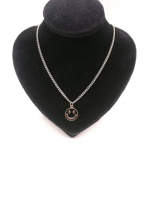 Jewelry × Vintage Smiley Face Pendant Necklace Chain Size ONE SIZE - 4 Thumbnail