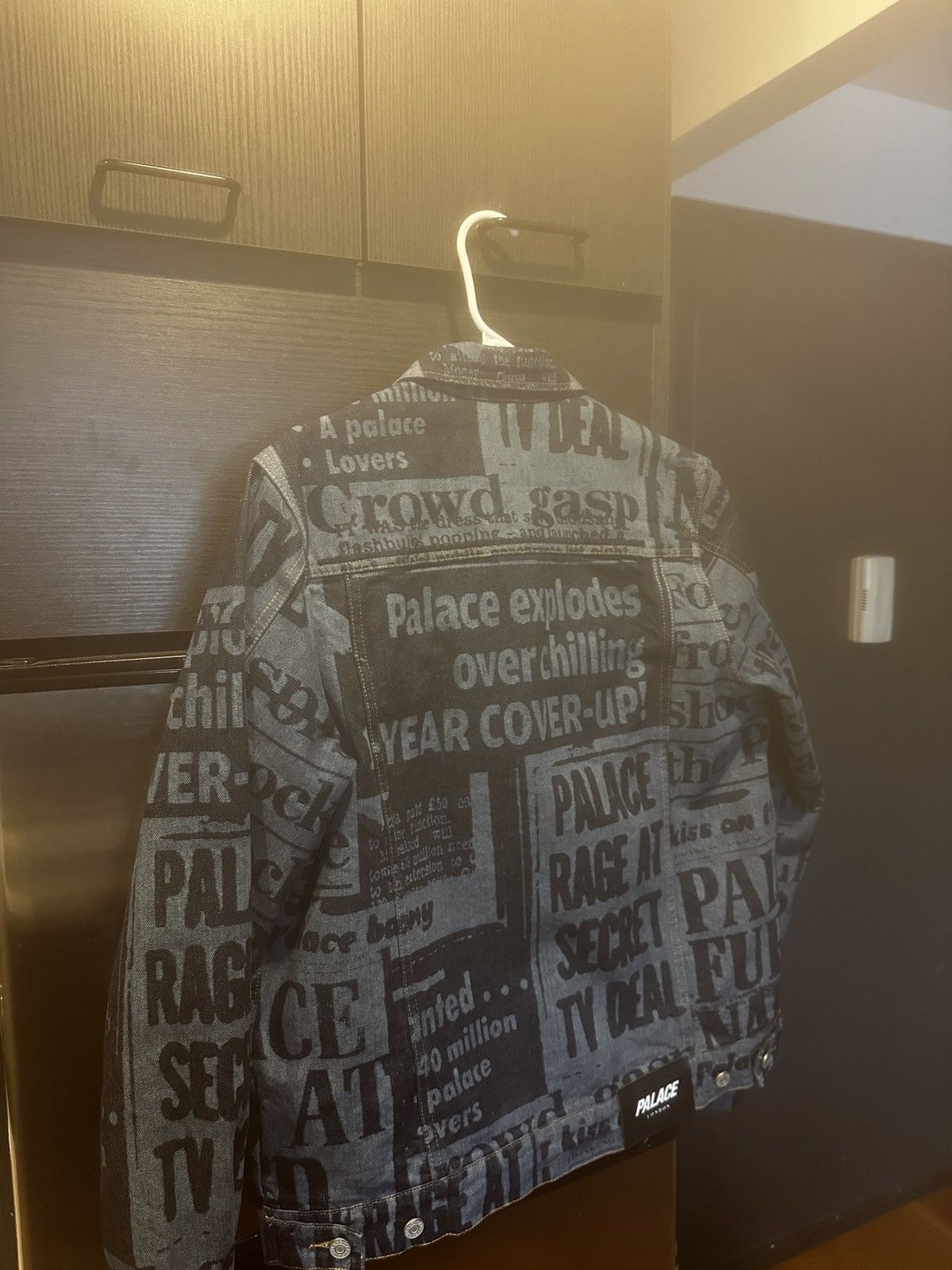 Palace Palace Tabloid Denim Jacket Size US M / EU 48-50 / 2 - 4 Thumbnail