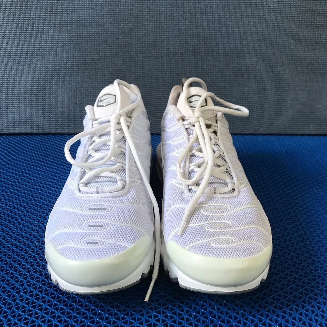 Nike Nike Air Max Plus Tn white Size 9uk 43 eur 27.5 Cm Size US 9.5 / EU 42-43 - 4 Thumbnail