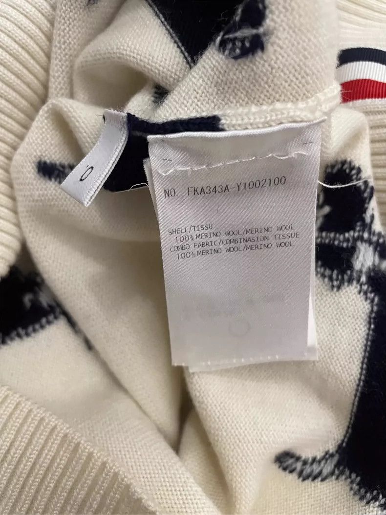 Thom Browne Thom Browne Four stripes of woolen short sleeves with a do Size XS / US 0-2 / IT 36-38 - 6 Thumbnail