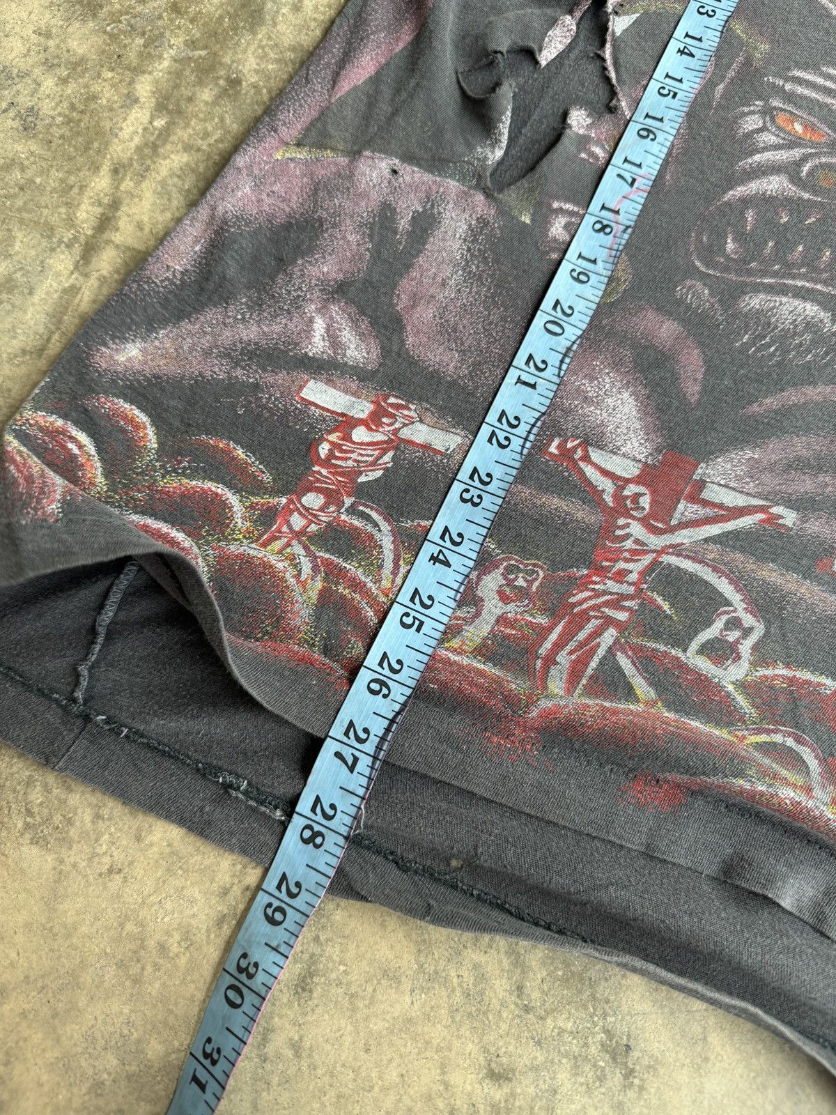 Band Tees × Vintage *RARE* VINTAGE 90s SEPULTURA METAL AOP GOD CROSS DEATH SATAN Size US XL / EU 56 / 4 - 7 Thumbnail