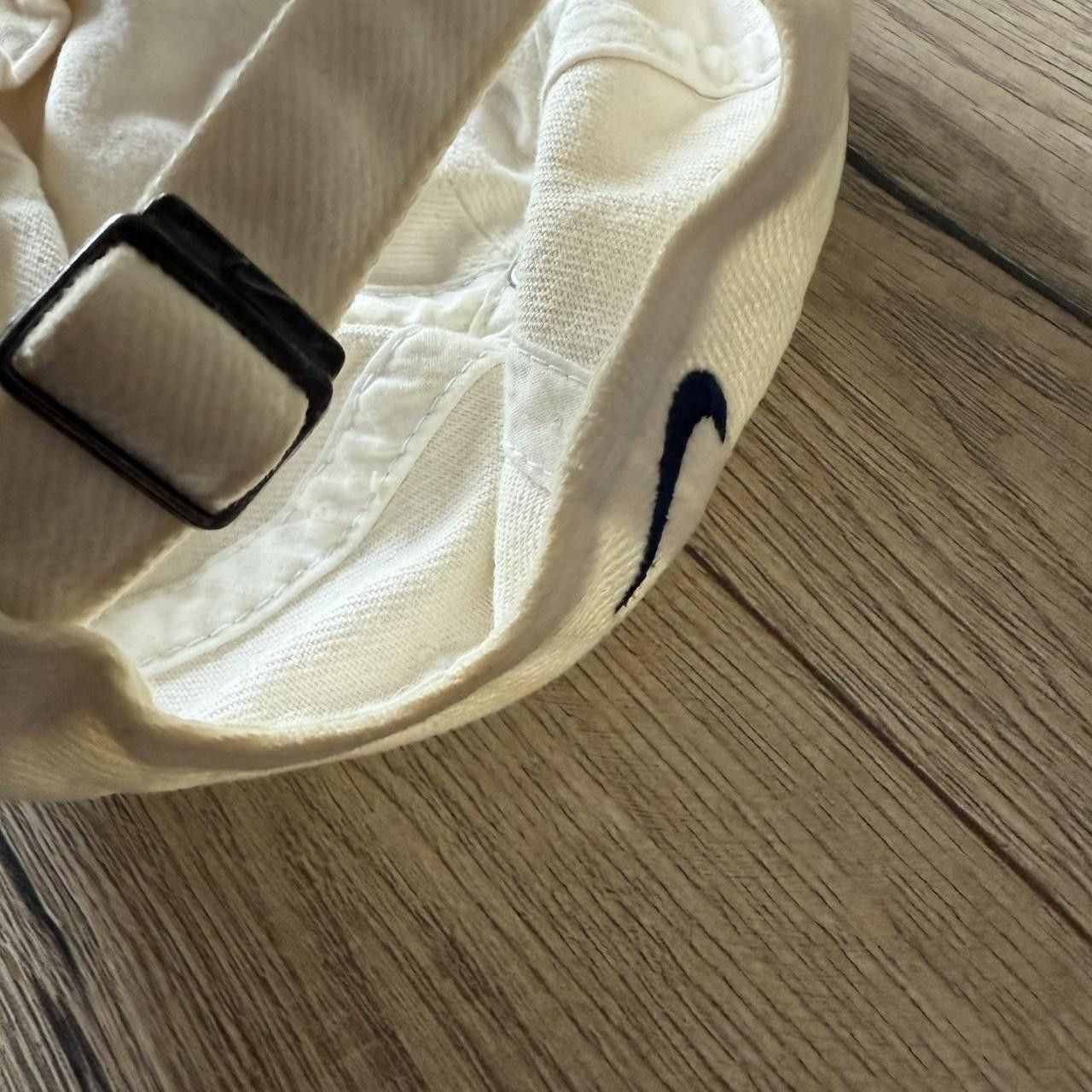 Nike Nike Baseball Cap Vintage White Swoosh Size ONE SIZE - 4 Thumbnail