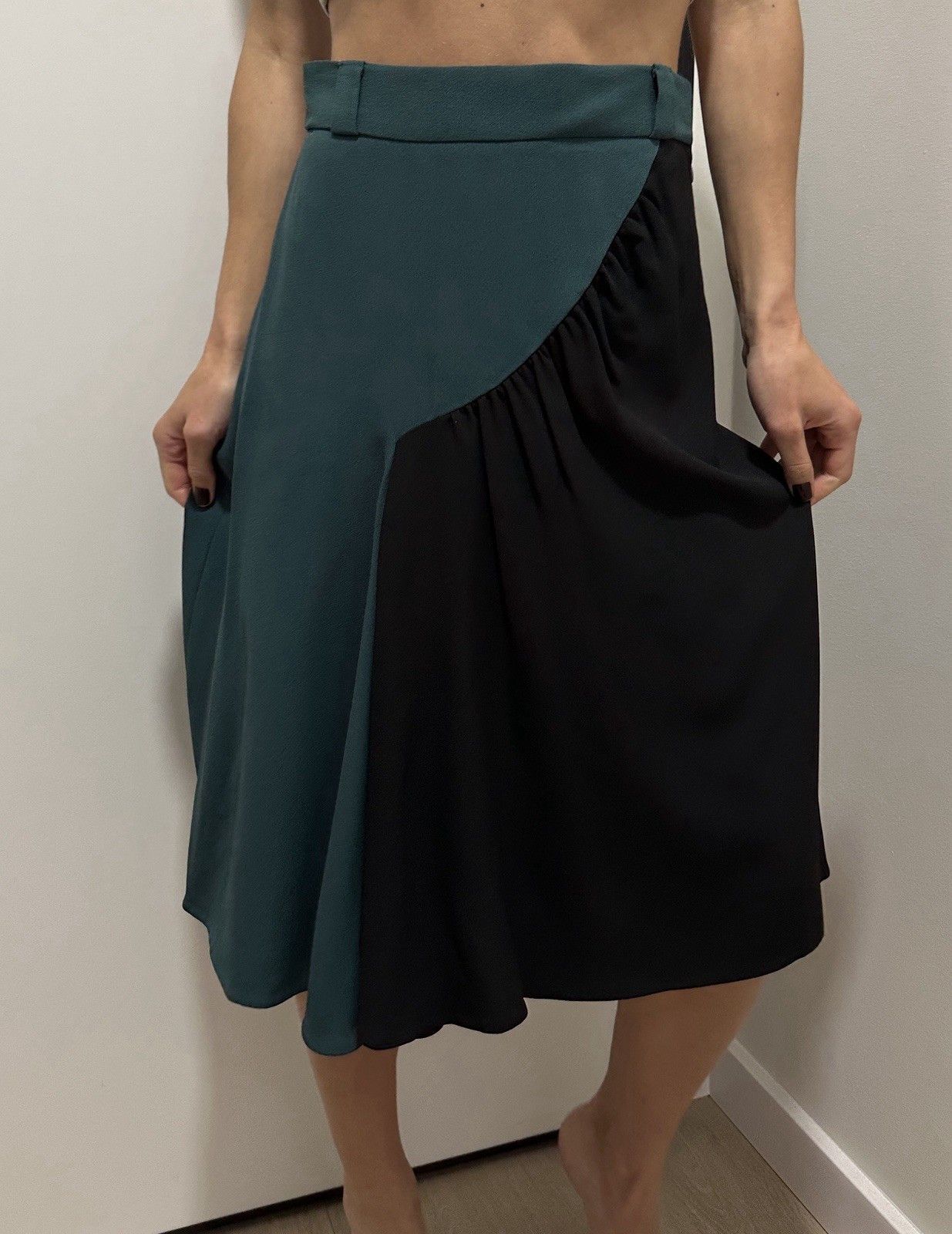 Prada DDP Prada 2013 Asymmetric Color Block Acetate Viscose Skirt Size 27" / US 4 / IT 40 - 2 Thumbnail