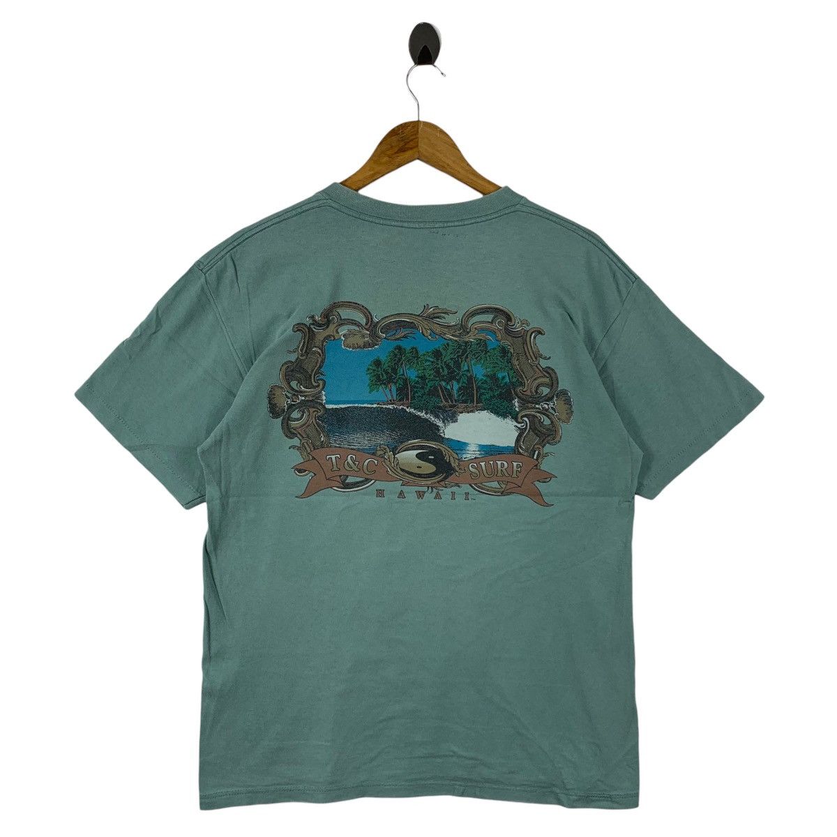 Vintage Vintage 90s TOWN & COUNTRY big back hit Surfing tee Size US M / EU 48-50 / 2 - 1 Thumbnail